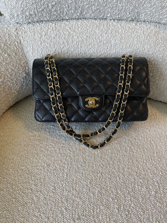 Black Caviar Quilted Classic Flap Medium LGHW