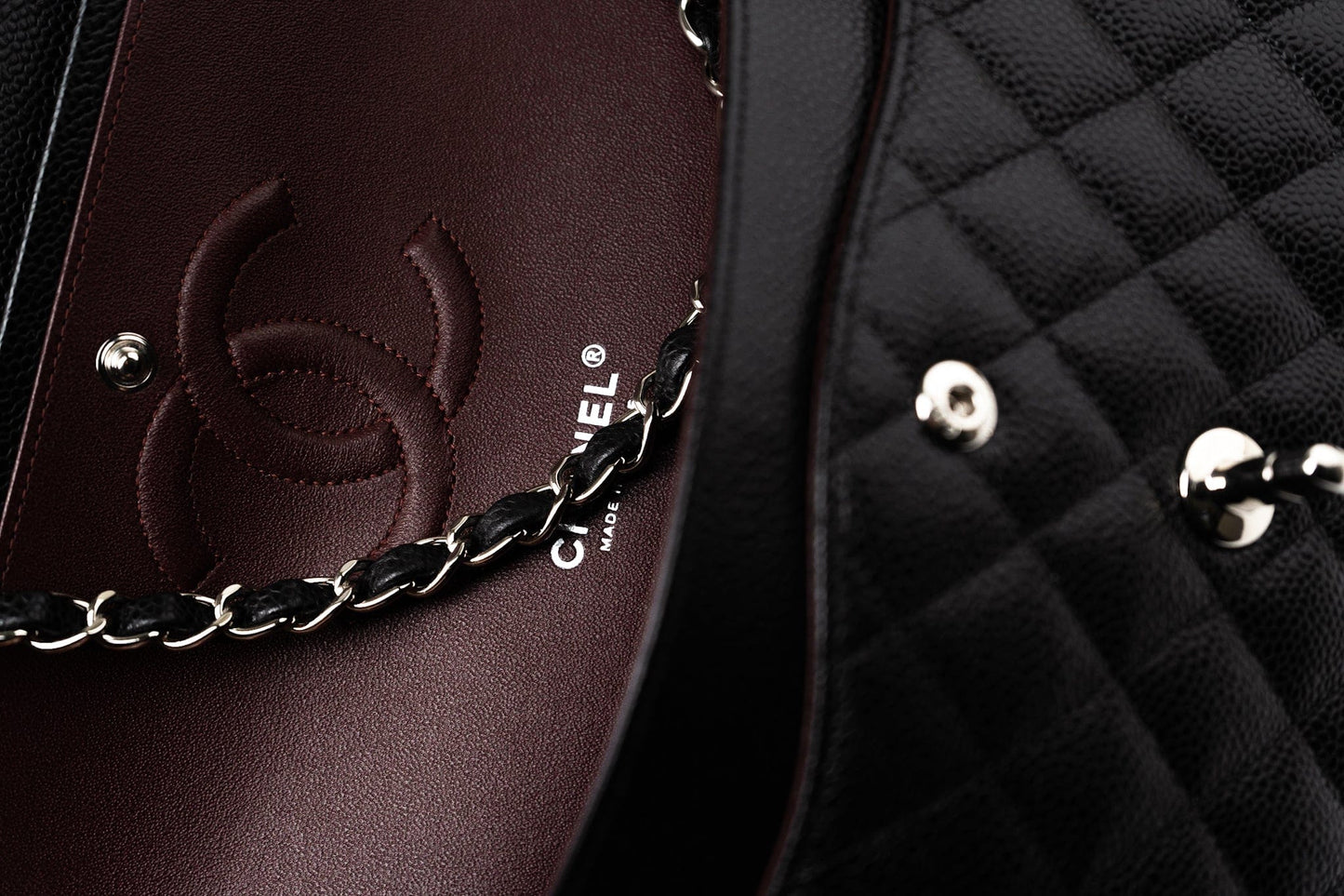 Black Caviar Quilted Classic Flap Medium Silver Hardware