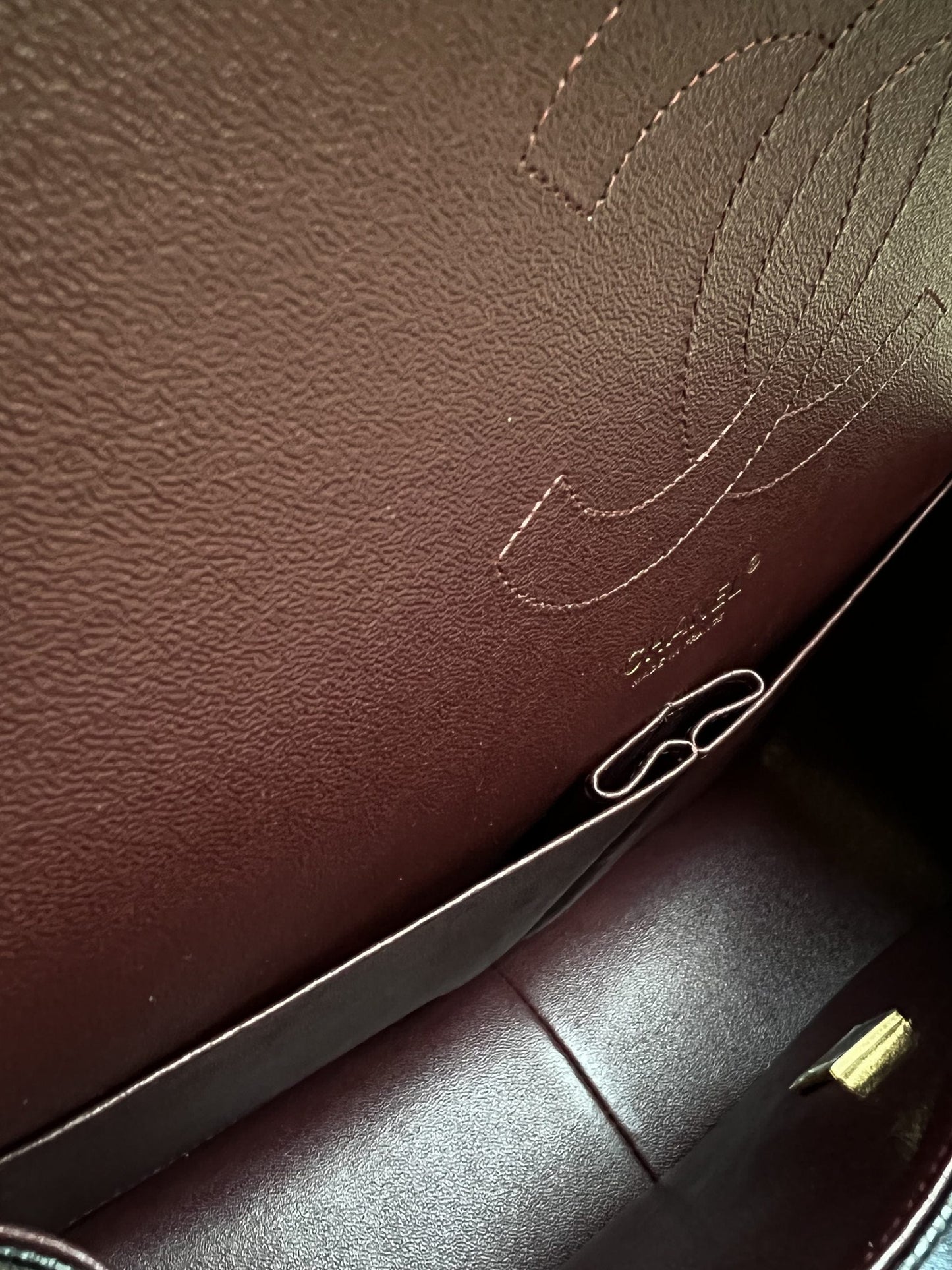 Chanel Black Caviar Quilted Jumbo Classic Flap GHW