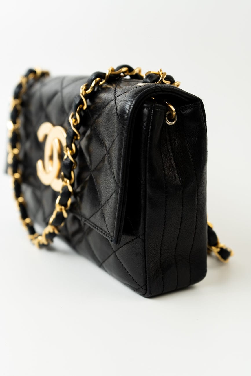 Chanel Vintage Black Lambskin Quilted Beak Tip Single Flap Bag