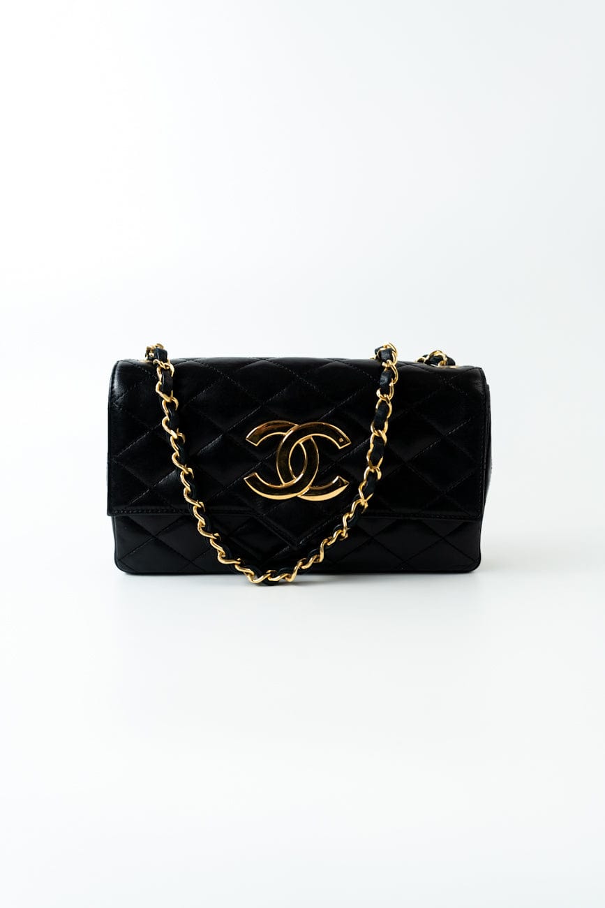 Chanel Vintage Black Lambskin Quilted Beak Tip Single Flap Bag
