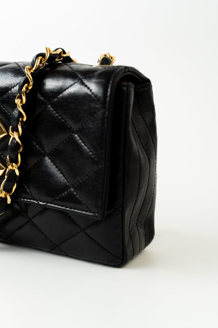 Chanel Vintage Black Lambskin Quilted Beak Tip Single Flap Bag