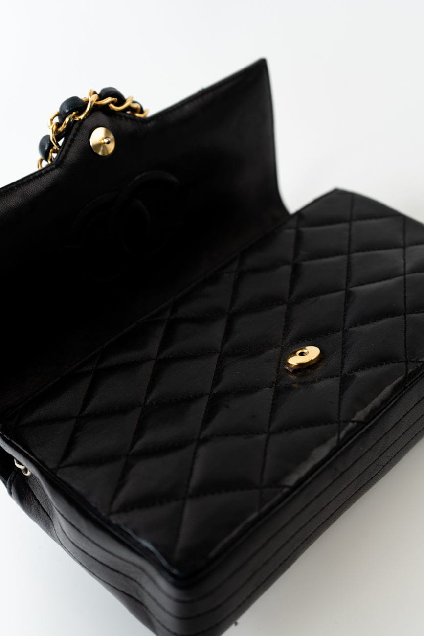 Chanel Vintage Black Lambskin Quilted Beak Tip Single Flap Bag