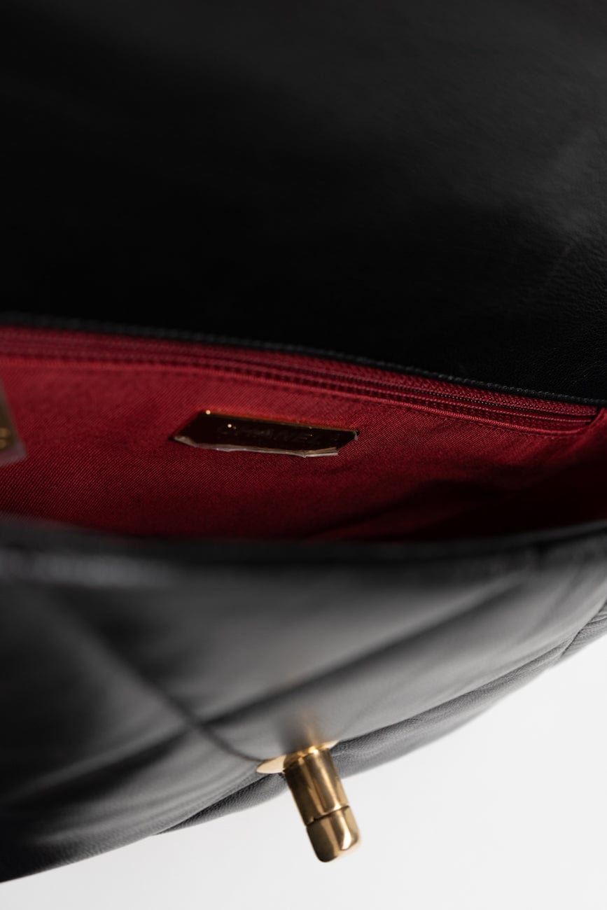 Black Goatskin Quilted 19 Flap Small AGHW