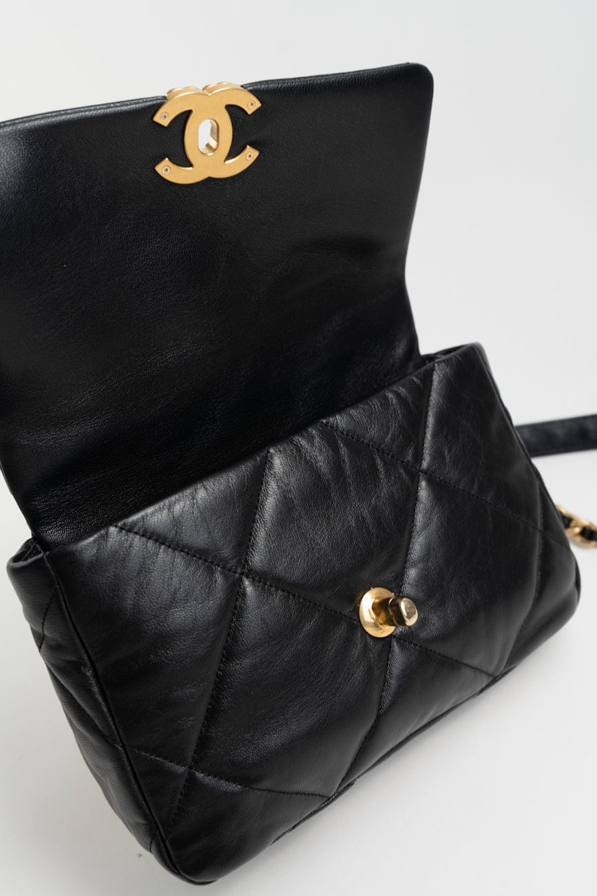 Black Goatskin Quilted 19 Flap Small AGHW