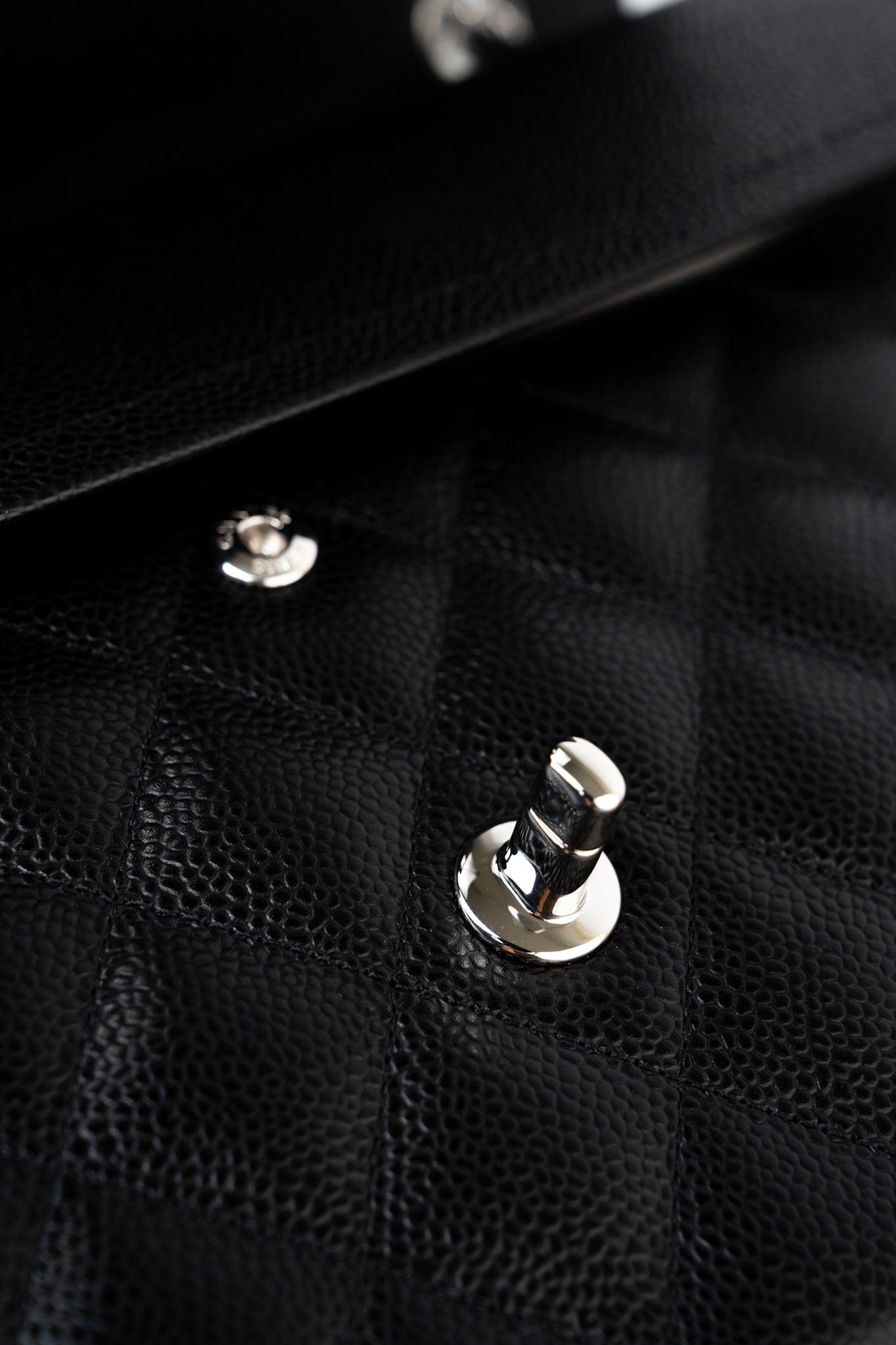 Black Jumbo Caviar Quilted Classic Flap Silver Hardware