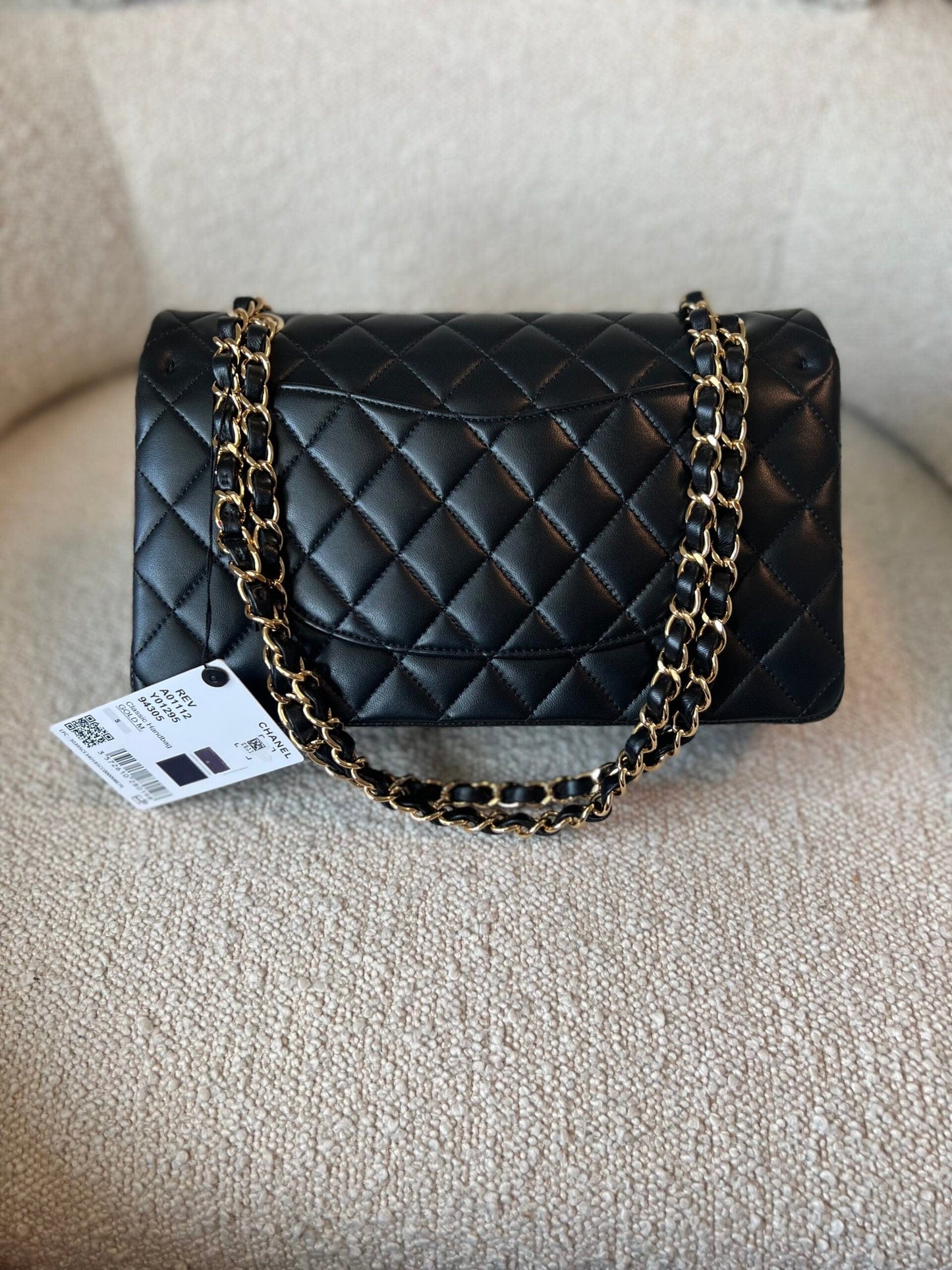 Black Lambskin Quilted Classic Flap Medium GHW