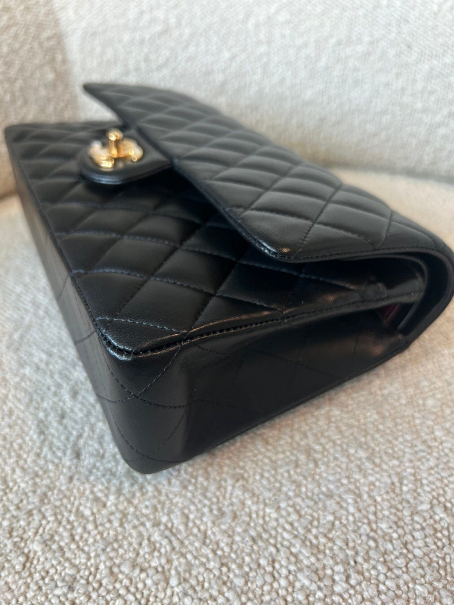 Black Lambskin Quilted Classic Flap Medium GHW