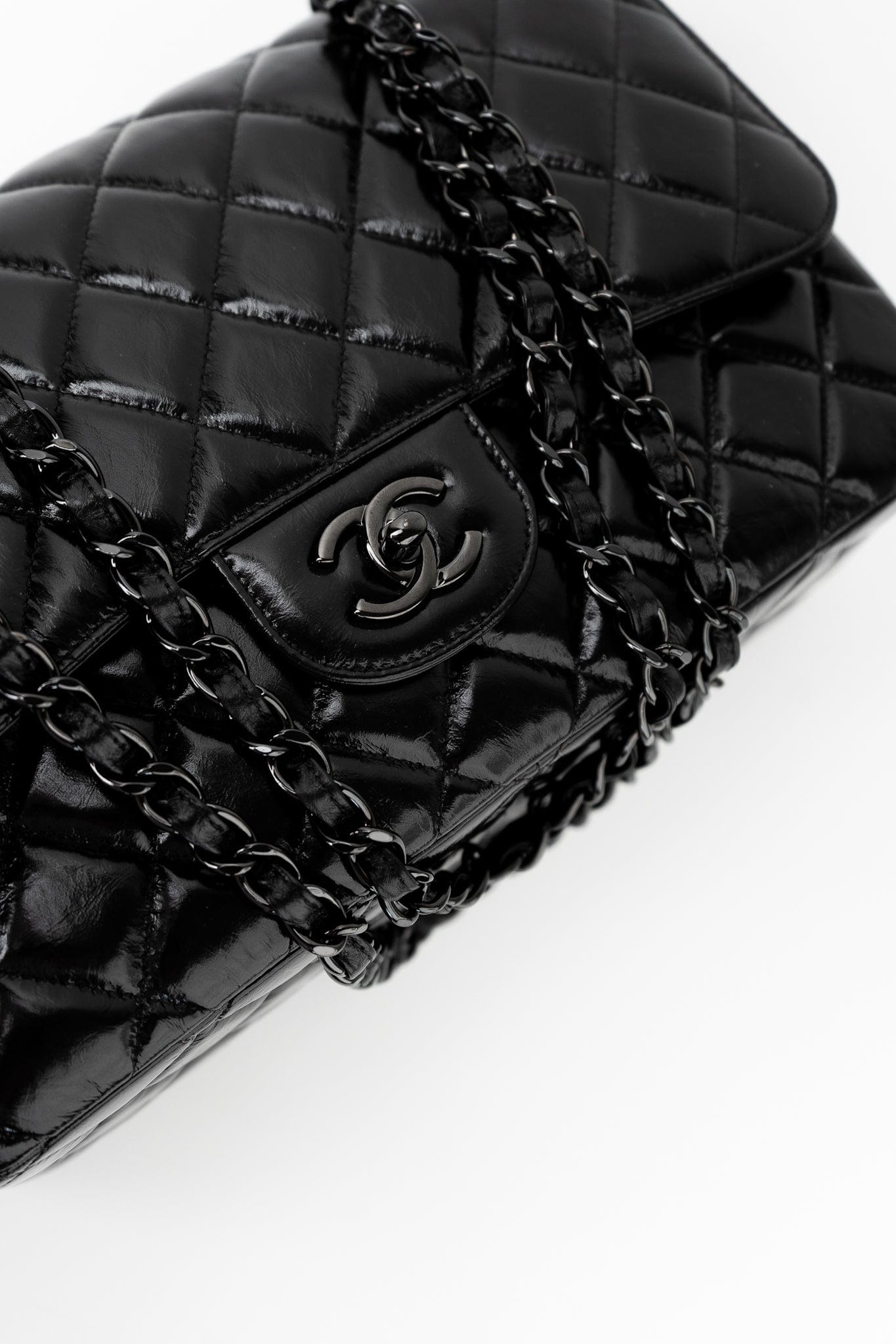 So Black Shiny Crumpled Calfskin Quilted Jumbo Double Flap