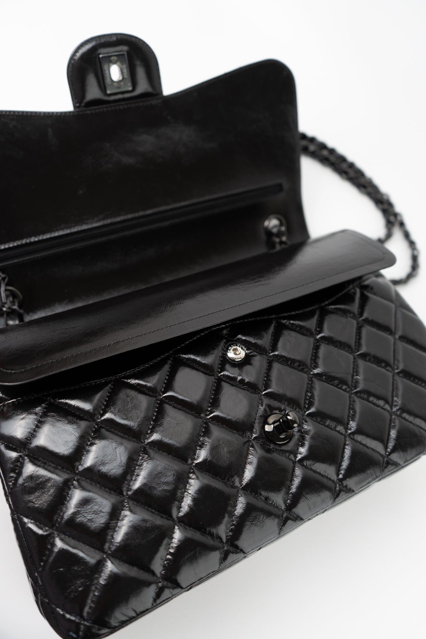 So Black Shiny Crumpled Calfskin Quilted Jumbo Double Flap