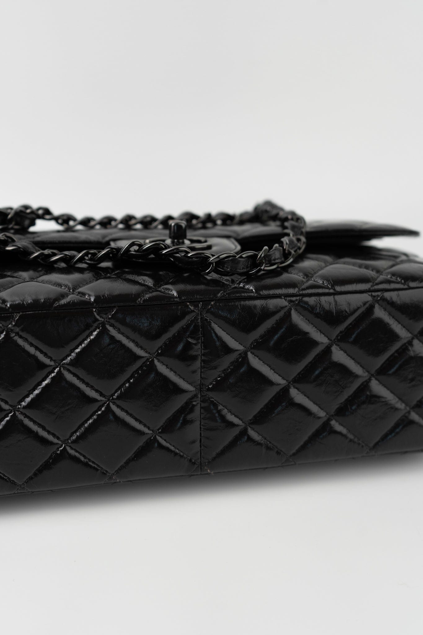 So Black Shiny Crumpled Calfskin Quilted Jumbo Double Flap