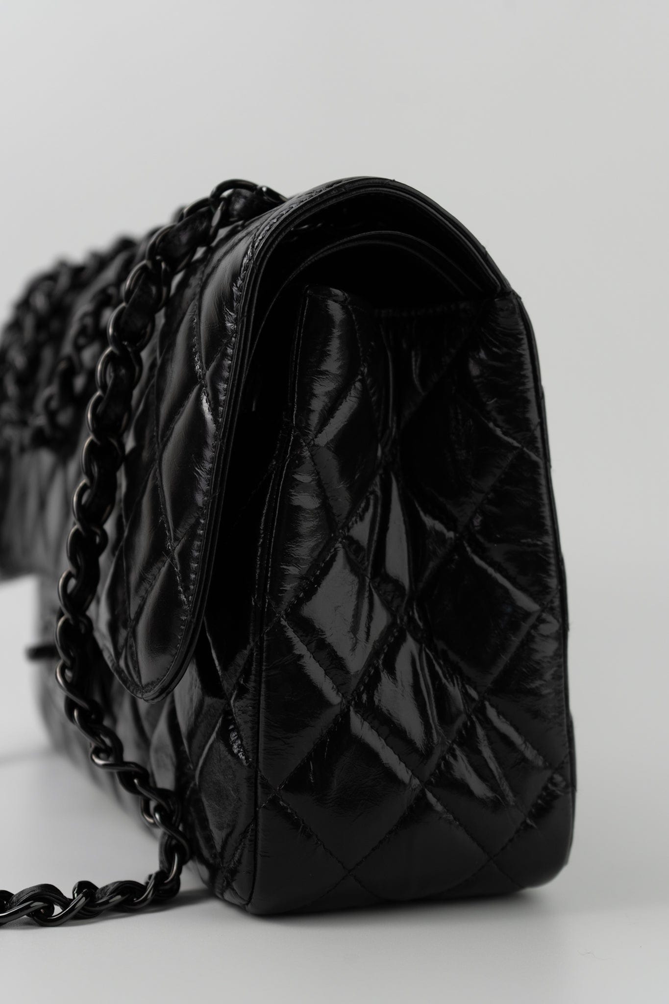 So Black Shiny Crumpled Calfskin Quilted Jumbo Double Flap