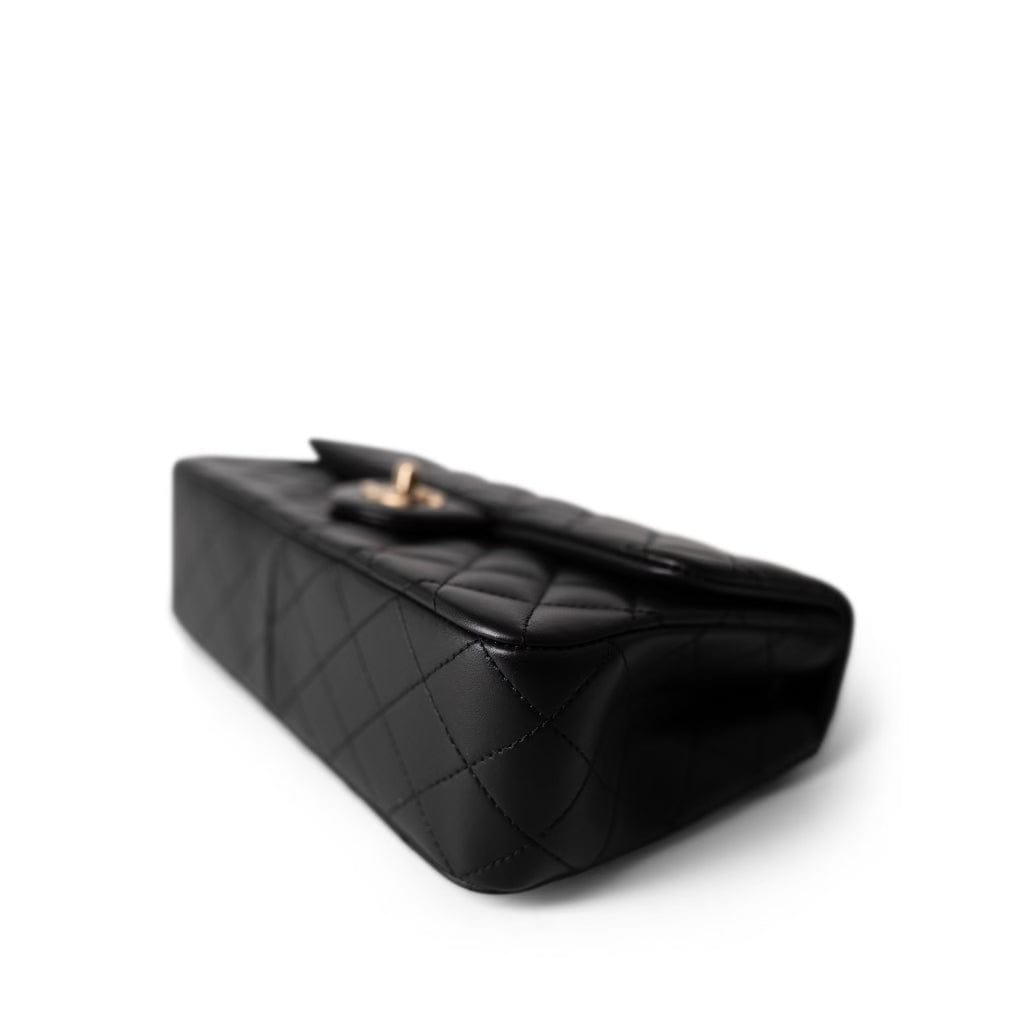 Sweet Camelia Single Flap Black Lambskin Quilted Aged Gold Hardware