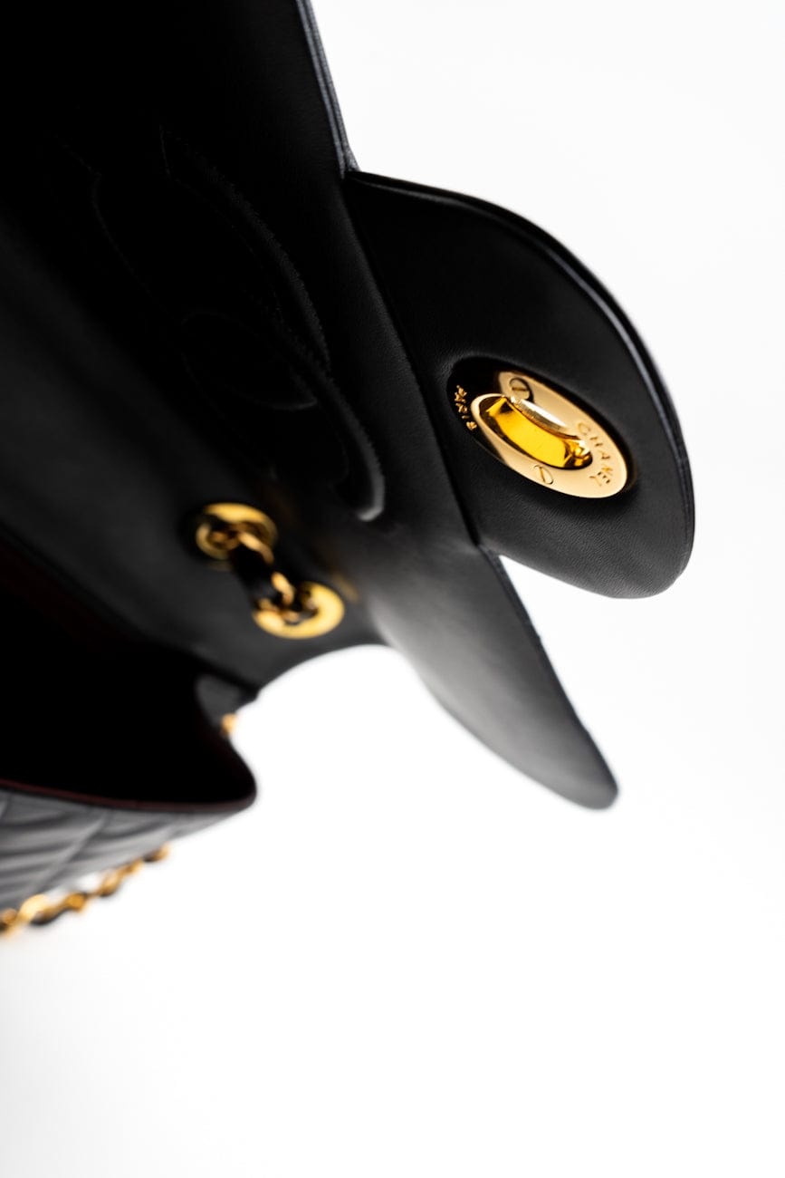 Vintage Black Lambskin Quilted Jumbo XL Single Flap GHW