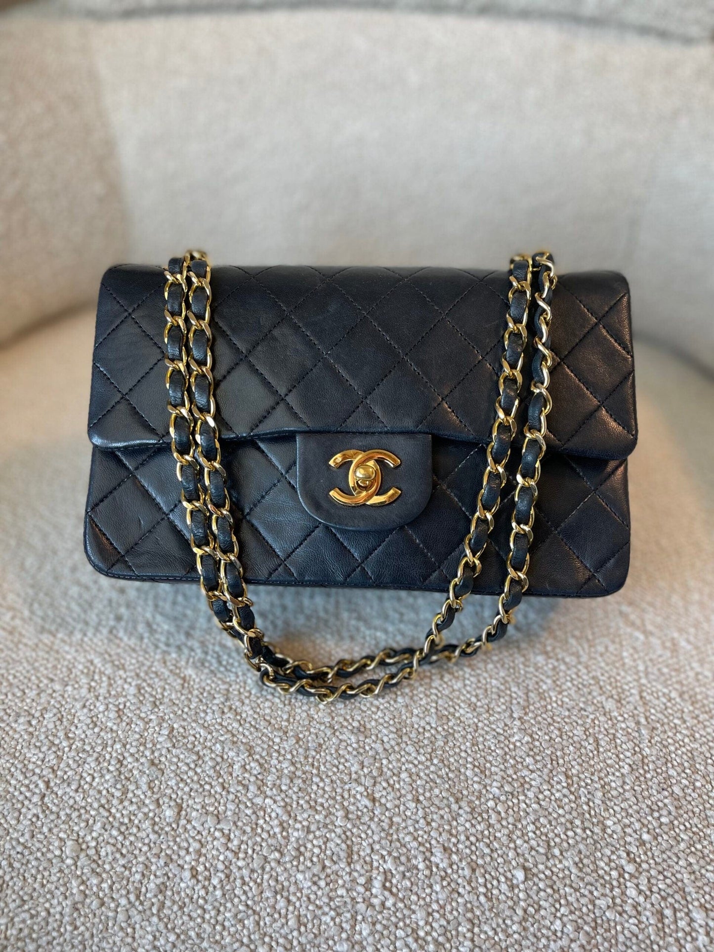 Vintage Black Lambskin Quilted Small Classic Flap GHW