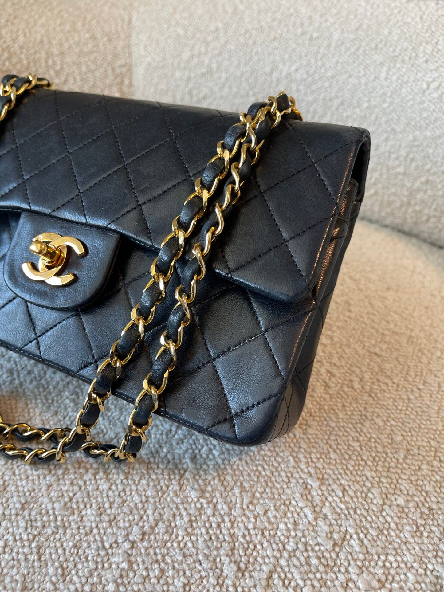 Vintage Black Lambskin Quilted Small Classic Flap GHW