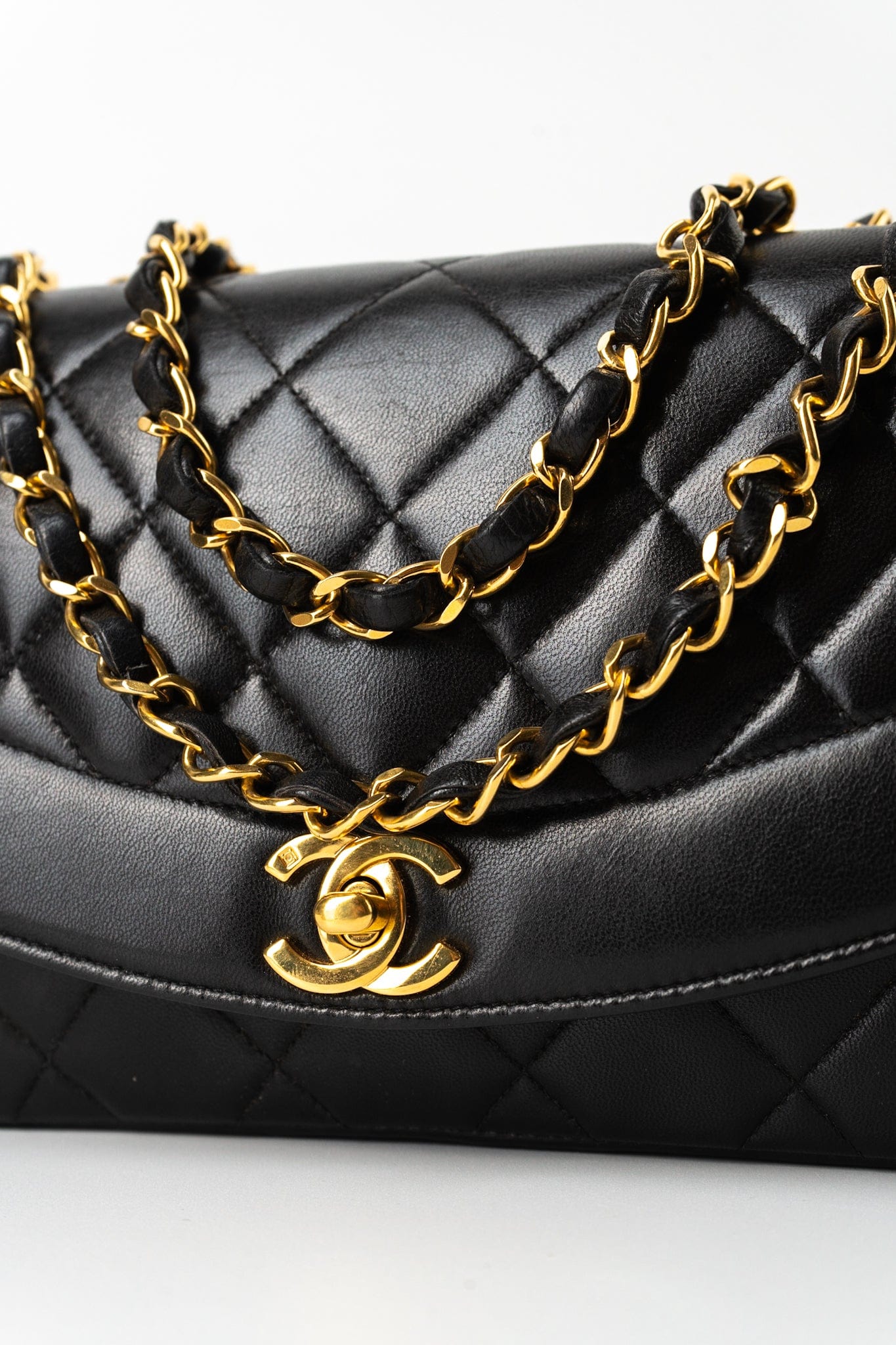 Vintage Diana Flap Small Lambskin Quilted Single Flap GHW