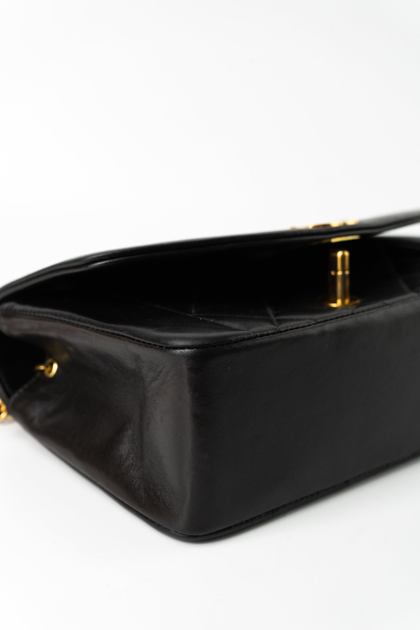 Vintage Diana Flap Small Lambskin Quilted Single Flap GHW