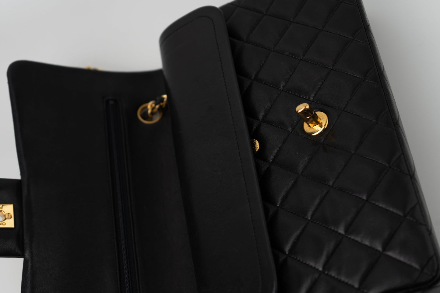 Black Vintage Lambskin Quilted Classic Flap Medium GHW