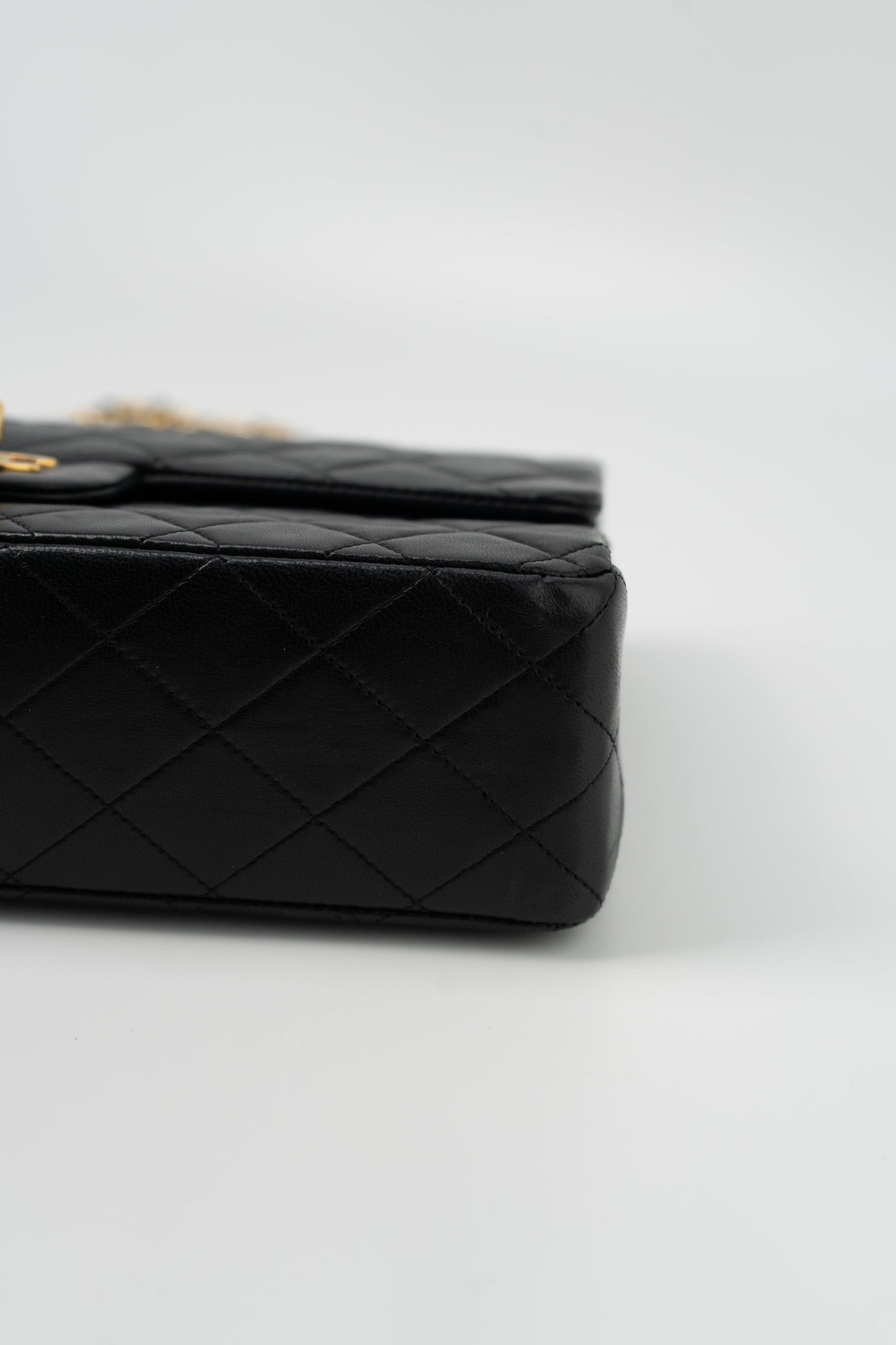 Black Vintage Lambskin Quilted Classic Flap Medium GHW