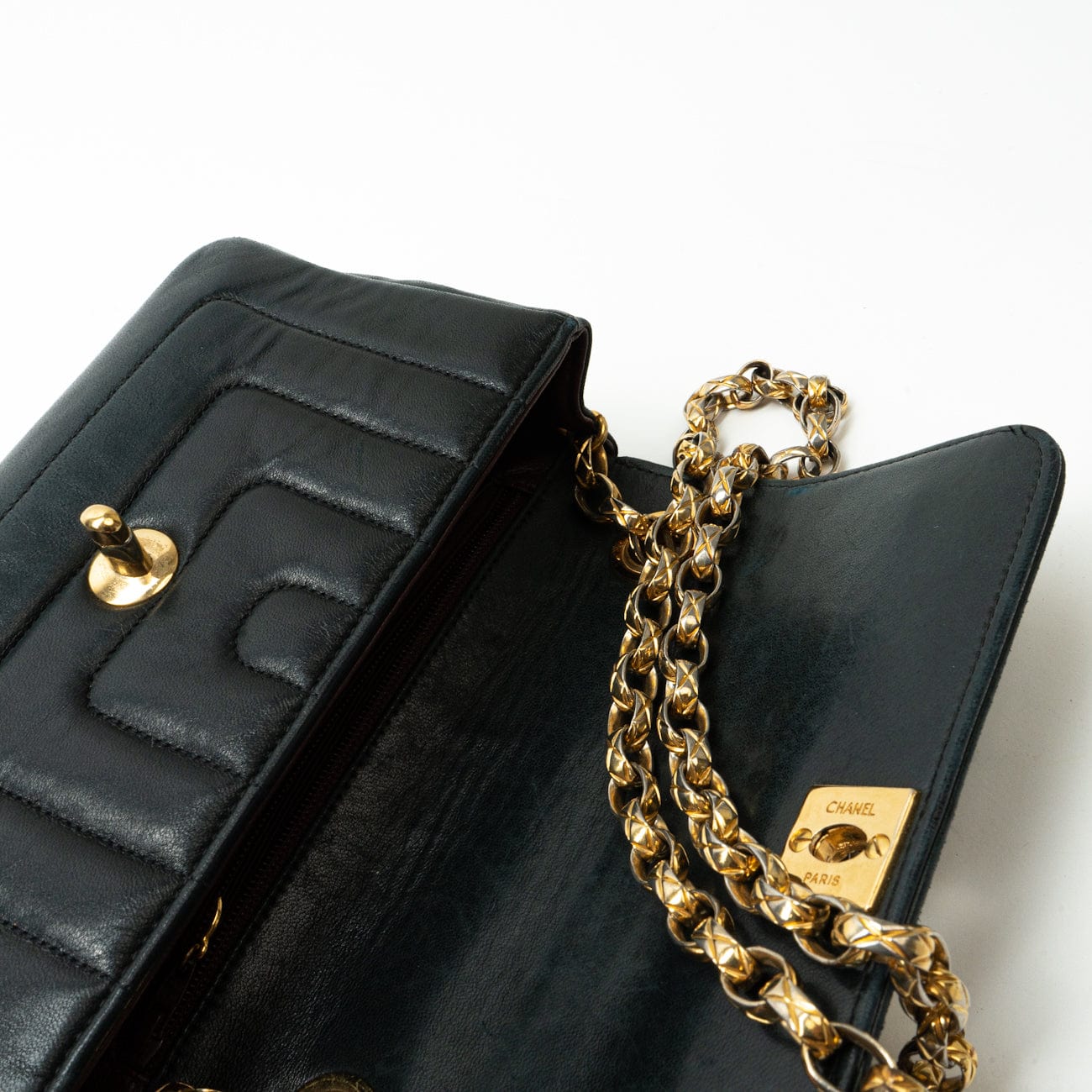 Vintage Mini Black Border Flap Lambskin Shoulder Bag Gold Hardware