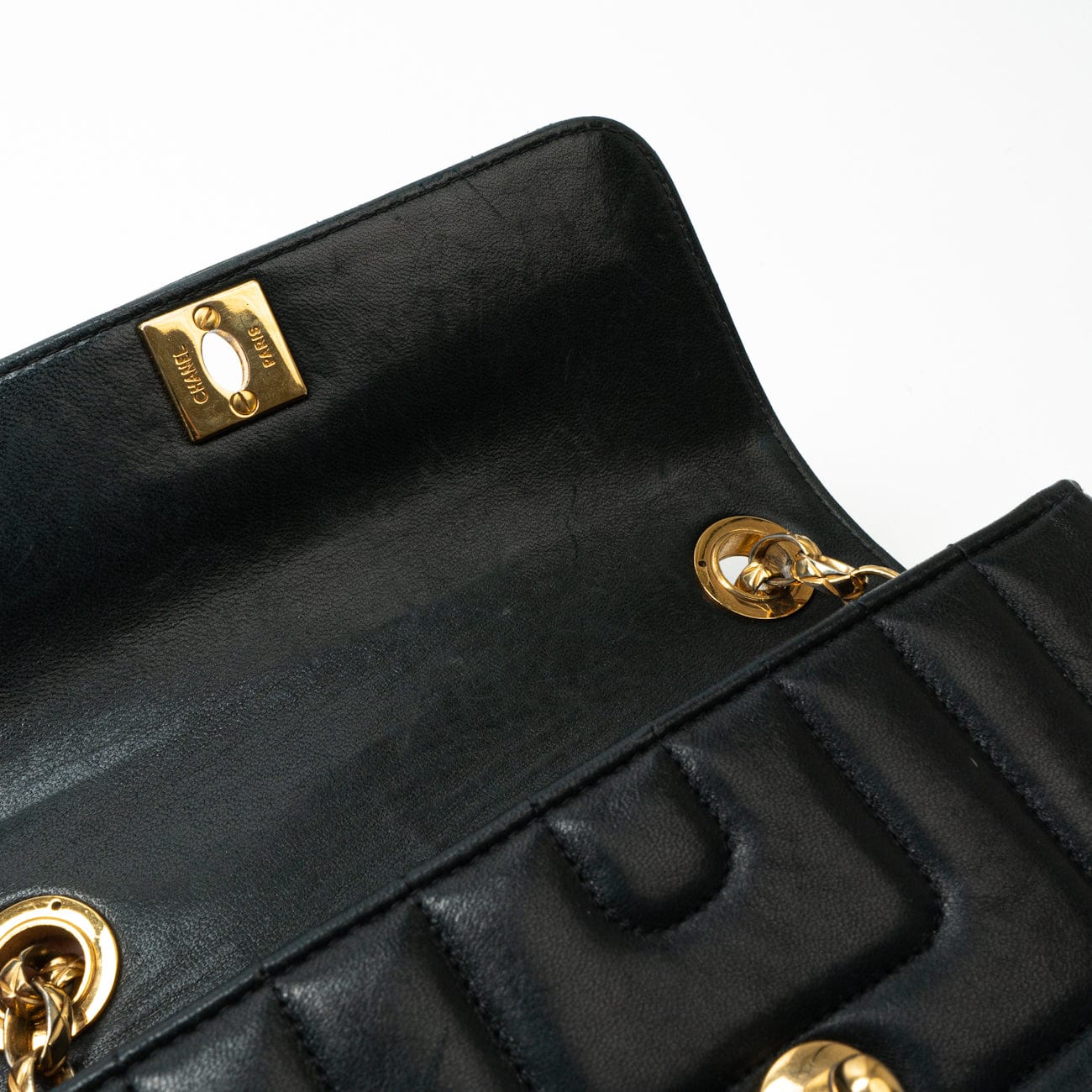 Vintage Mini Black Border Flap Lambskin Shoulder Bag Gold Hardware