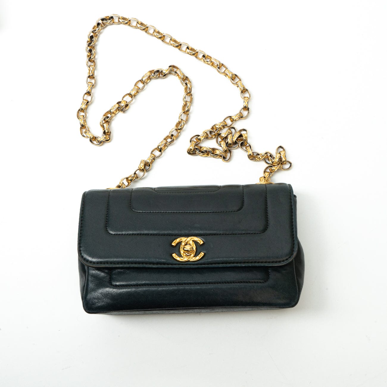Vintage Mini Black Border Flap Lambskin Shoulder Bag Gold Hardware