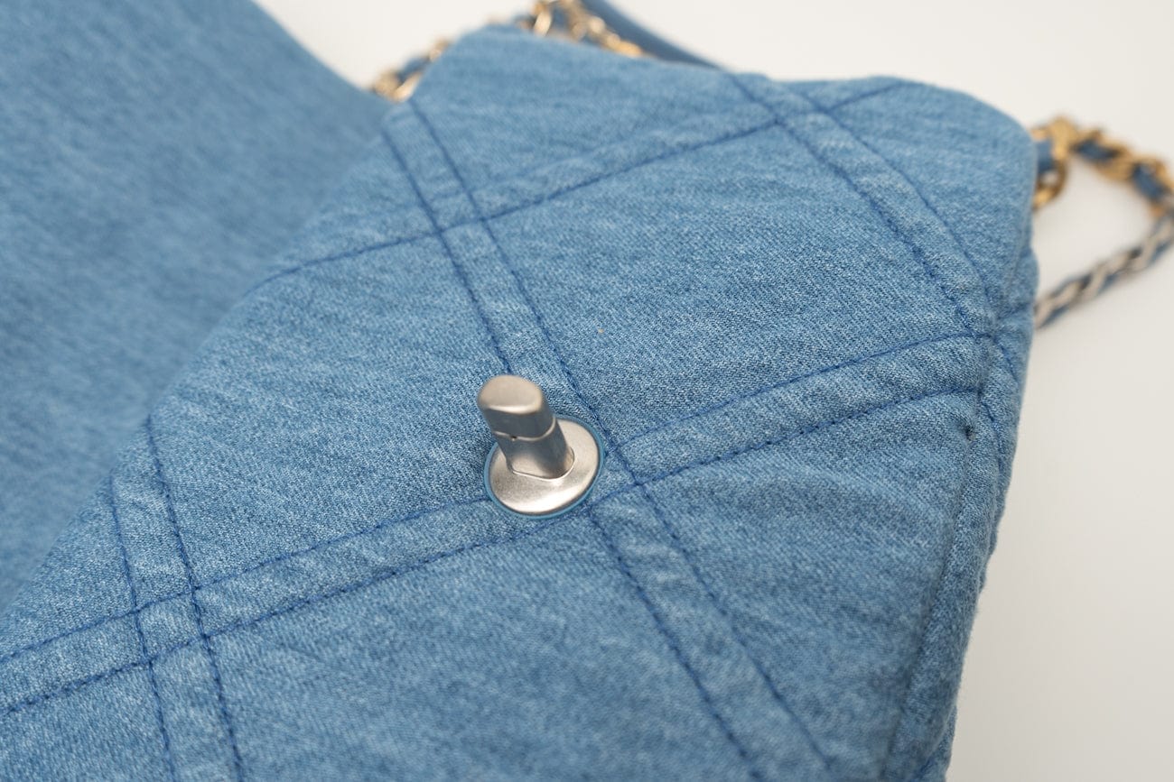 22P Denim 19 Flap Small Mixed Hardware