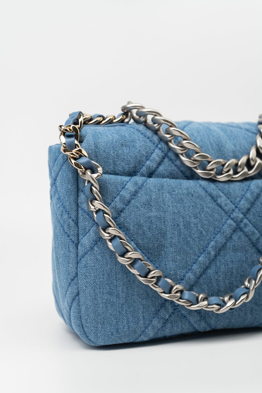 22P Denim 19 Flap Small Mixed Hardware