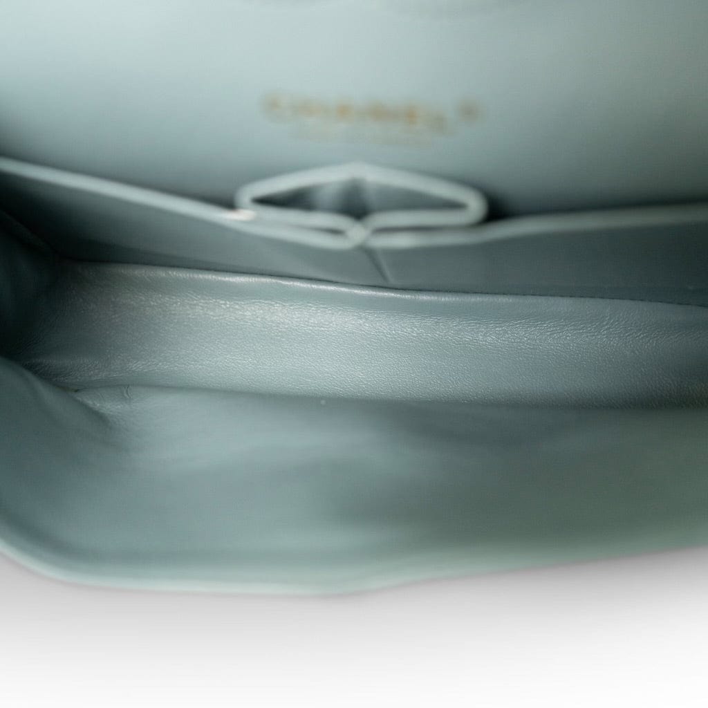 18C Pearly Light Blue Caviar Quilted Classic Flap Medium Antique Gold Hardware