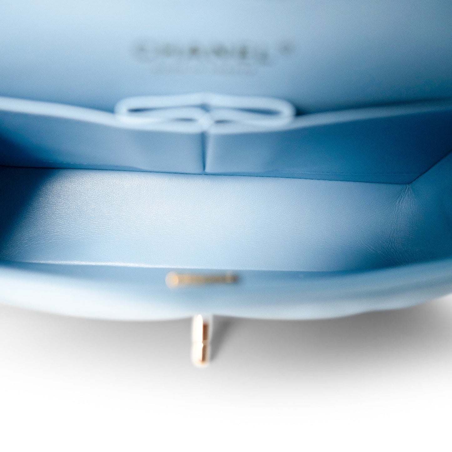 22S Light Blue Caviar Quilted Classic Flap Small Light Gold Hardware