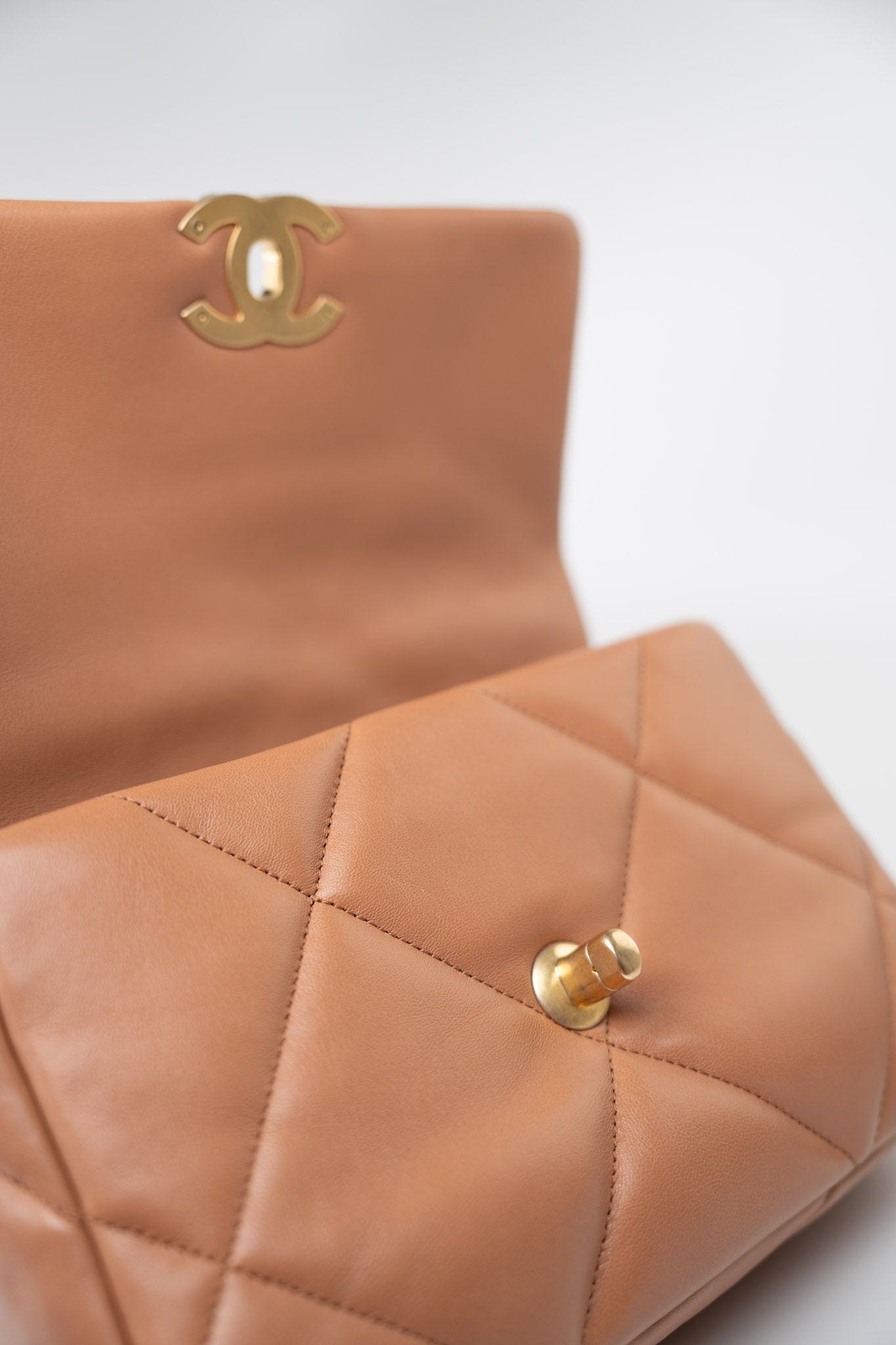 21P Caramel Lambskin Quilted 19 Flap Small Mixed Hardware