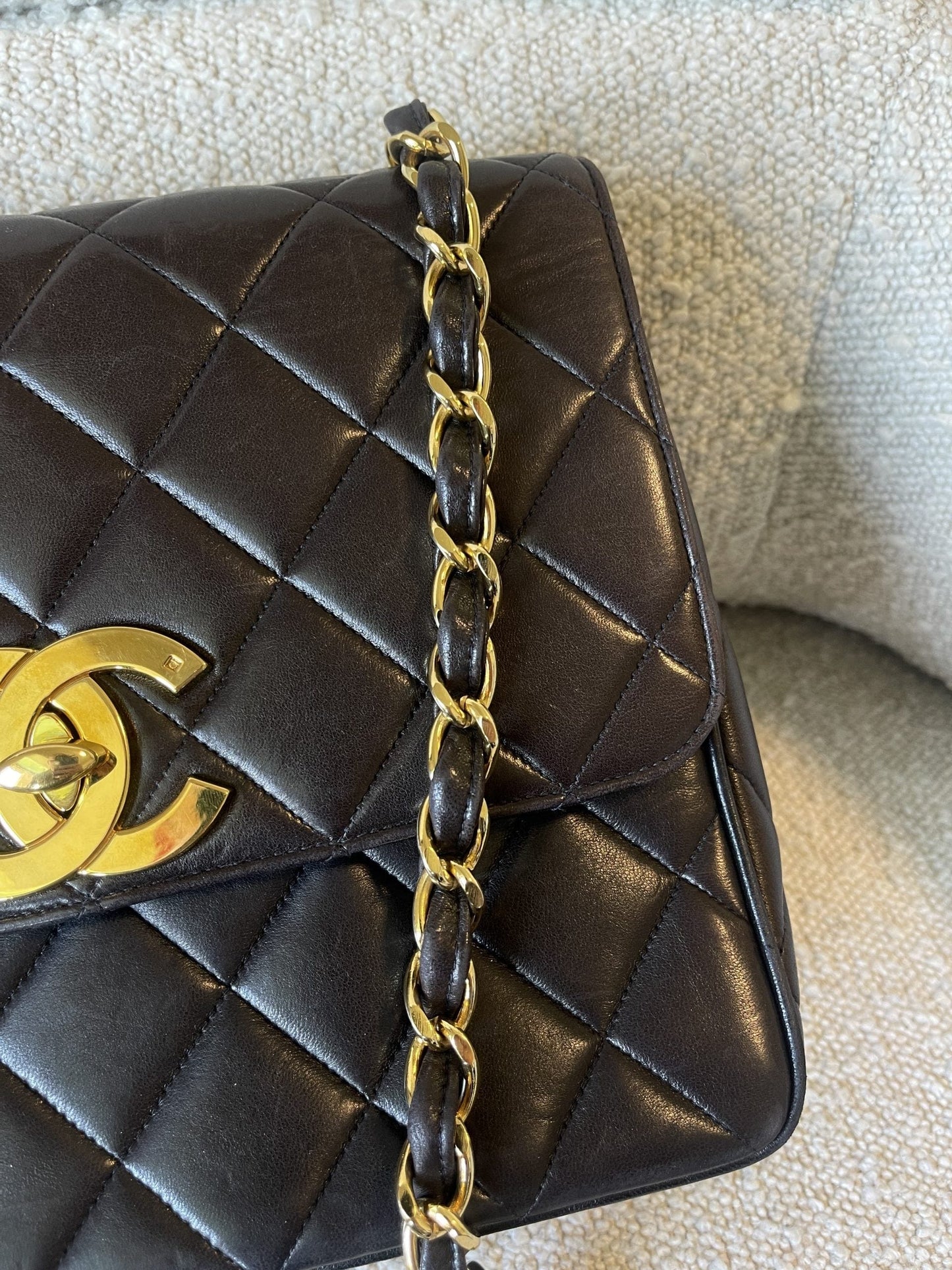 Brown Vintage Lambskin Quilted Square Classic GHW (Shoulder Bag)