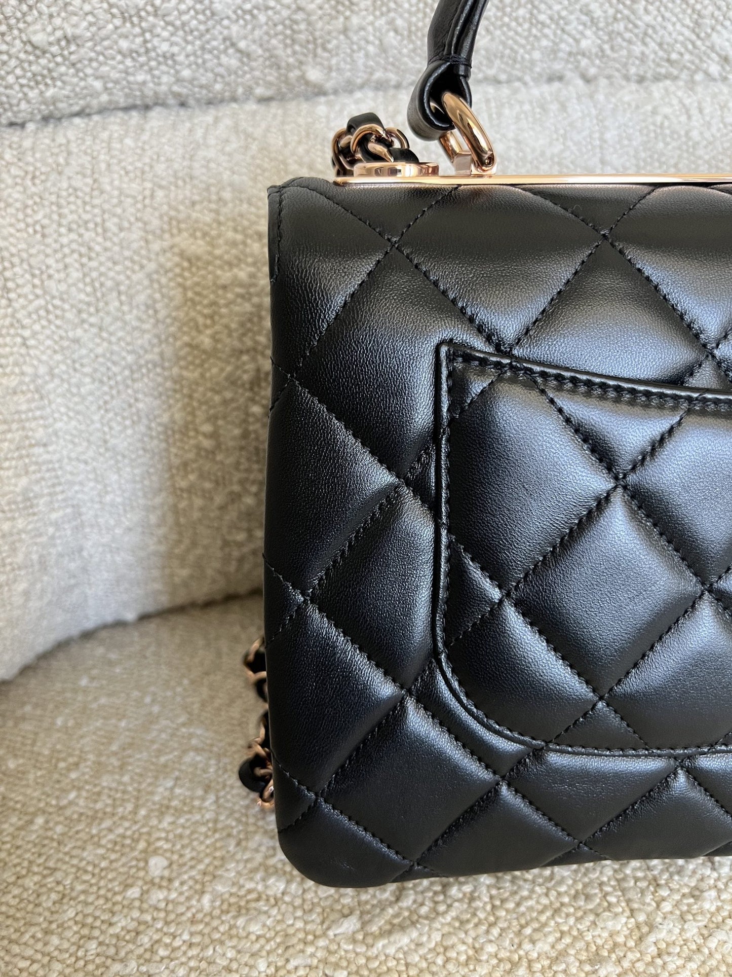 Chanel 21B Black Lambskin Quilted Trendy CC Rose Gold Hardware