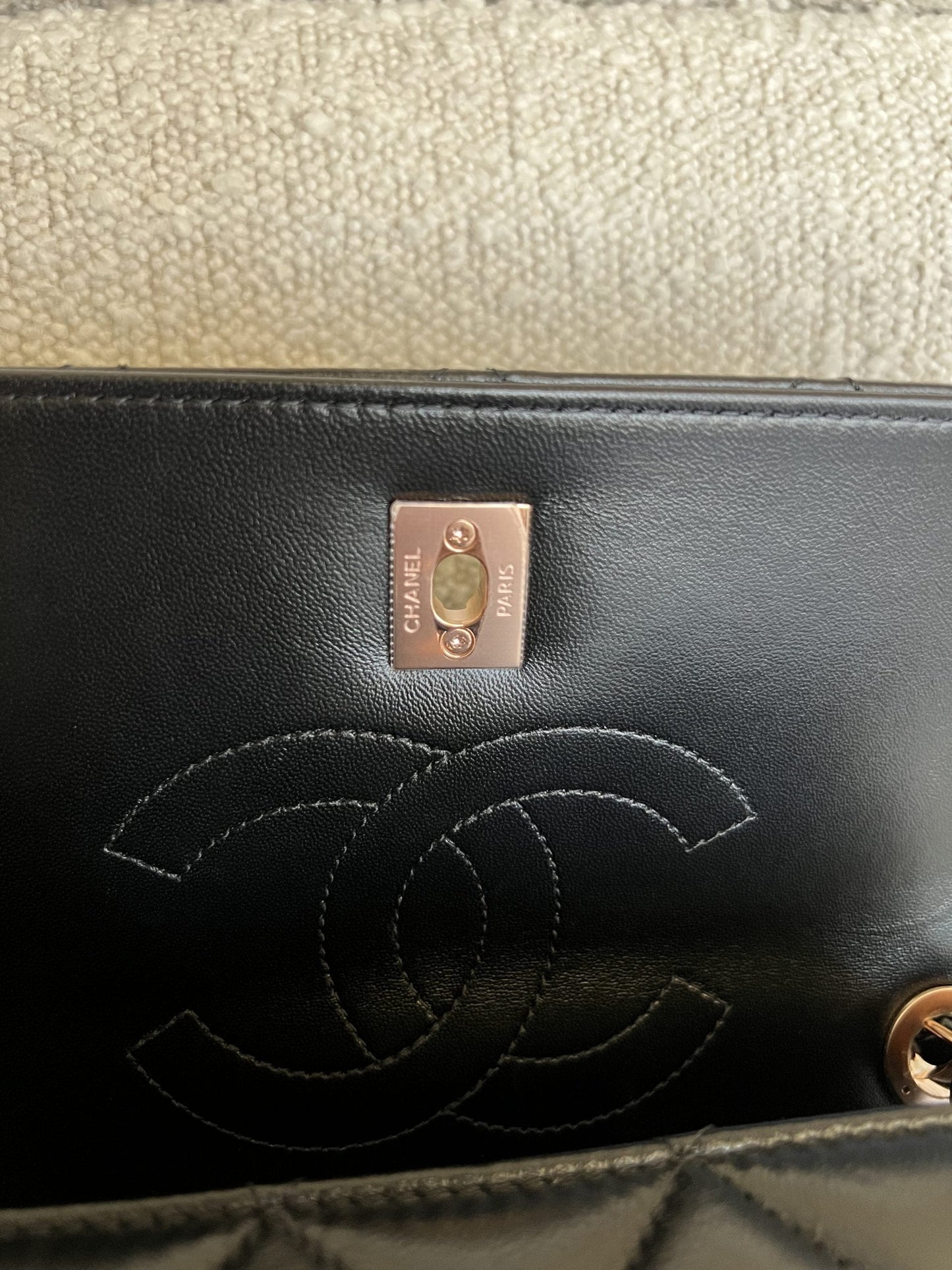 Chanel 21B Black Lambskin Quilted Trendy CC Rose Gold Hardware