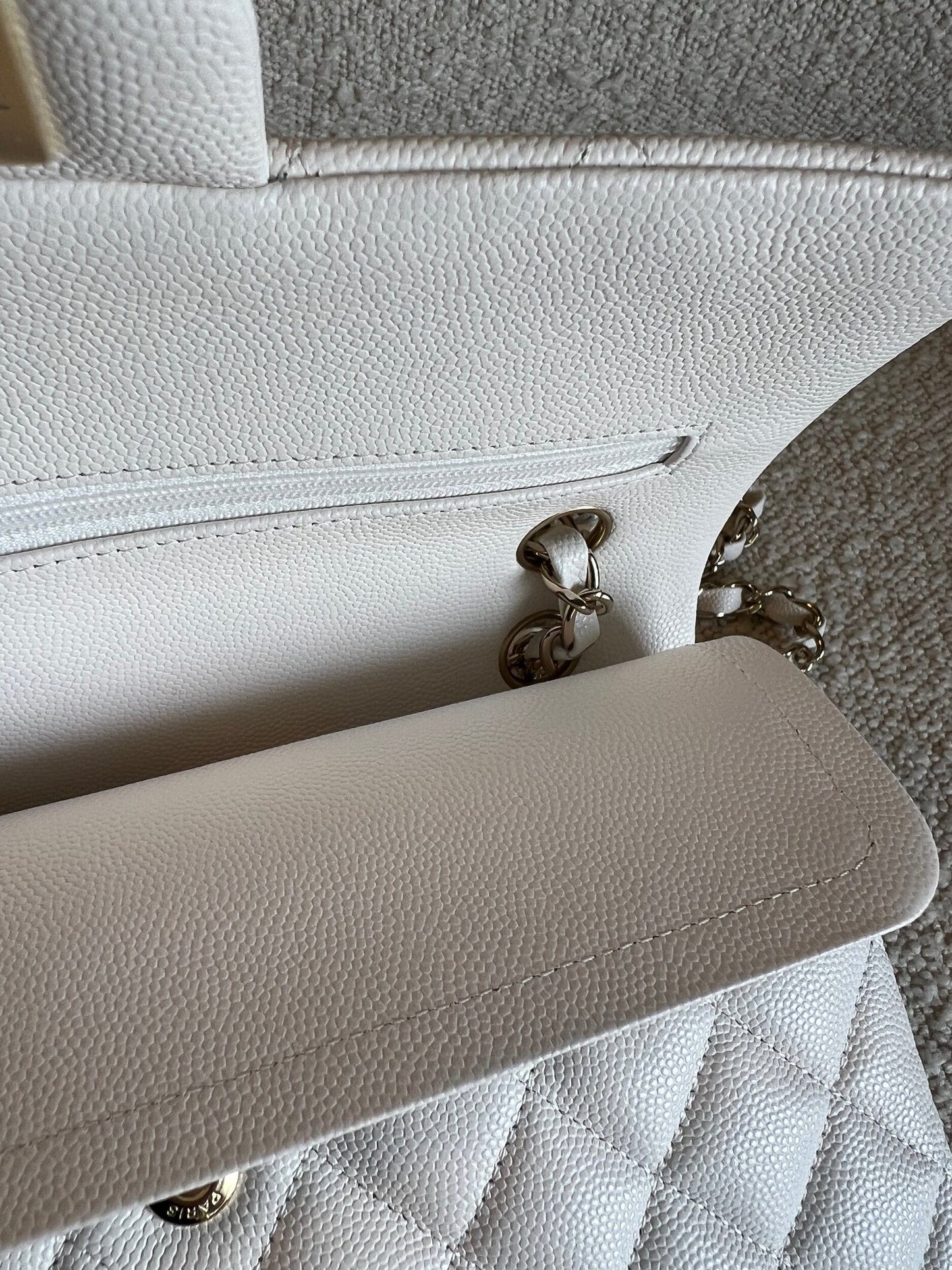 Chanel 21B White Caviar Quilted Classic Flap Small LGHW