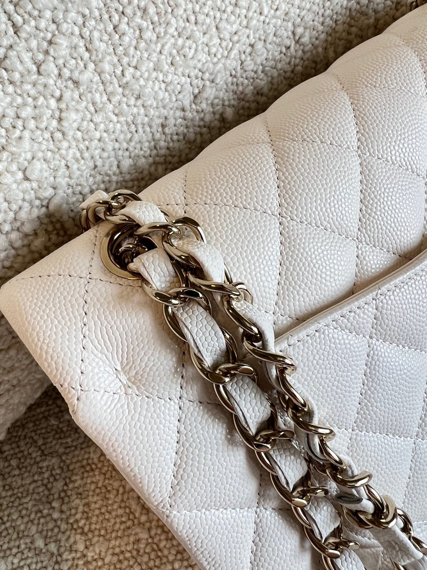 Chanel 21B White Caviar Quilted Classic Flap Small LGHW