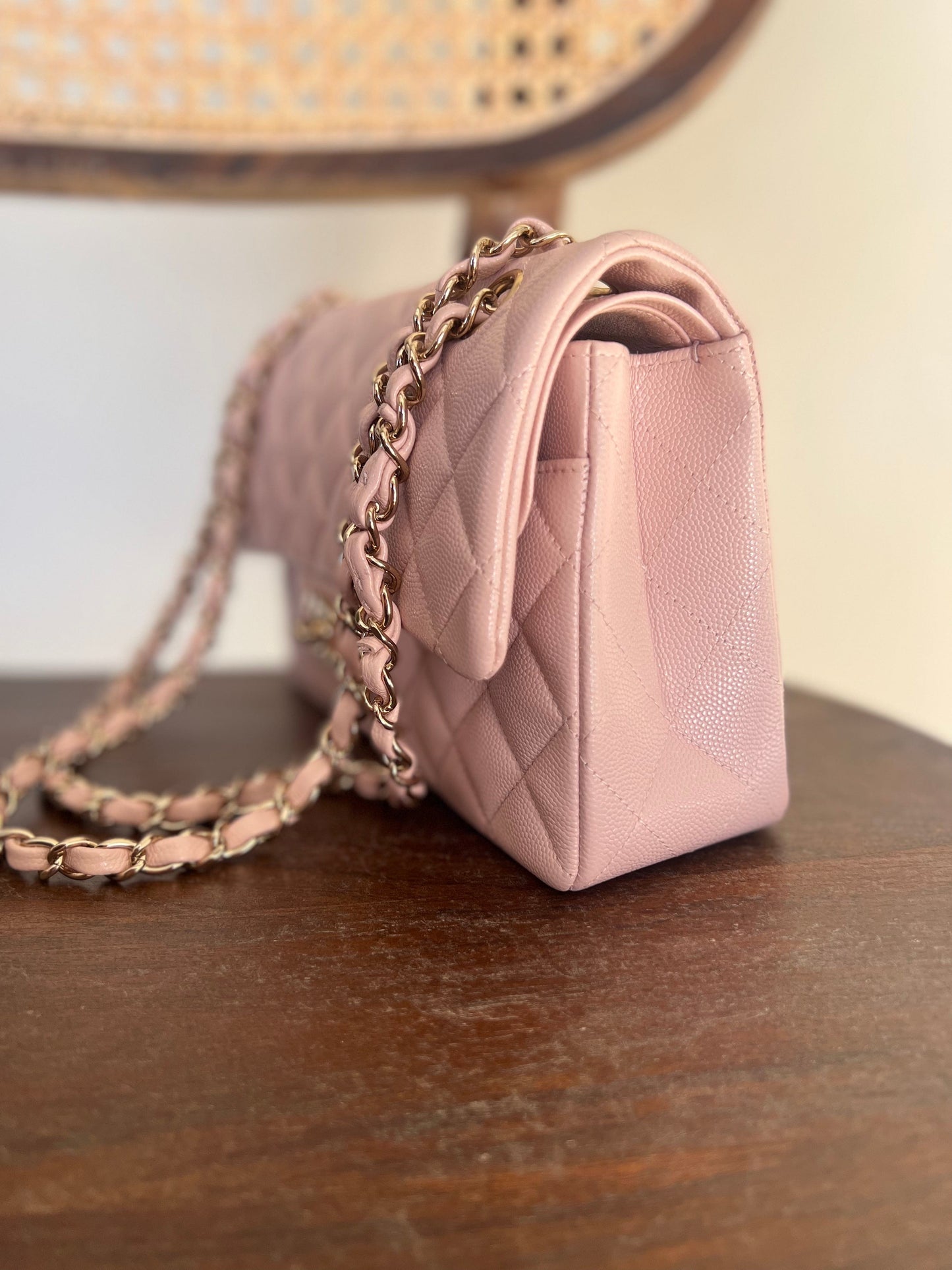 CHANEL 21C LIGHT PINK CAVIAR QUILTED CLASSIC FLAP SMALL LIGHT GOLD HARDWARE