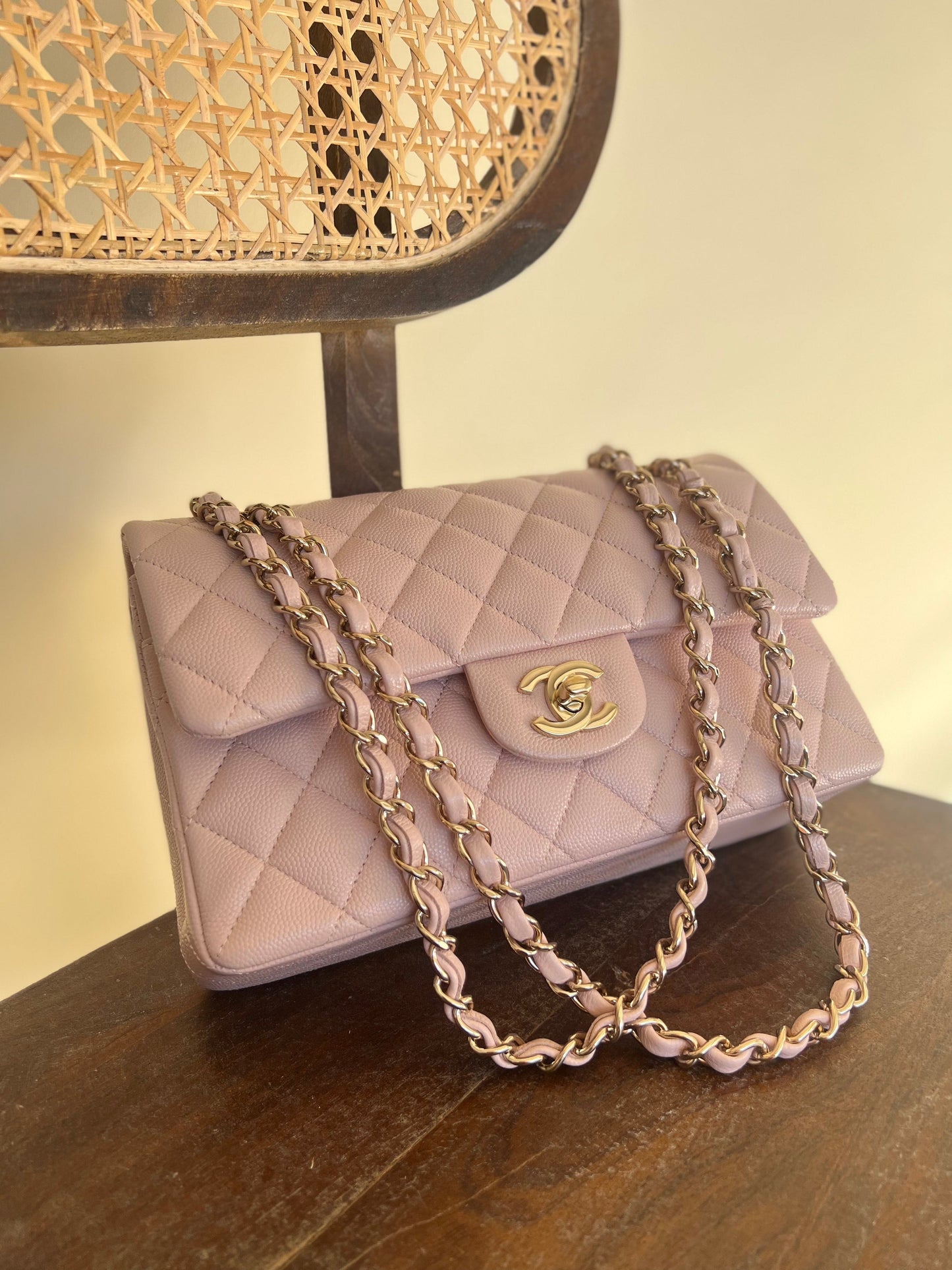 CHANEL 21C LIGHT PINK CAVIAR QUILTED CLASSIC FLAP SMALL LIGHT GOLD HARDWARE