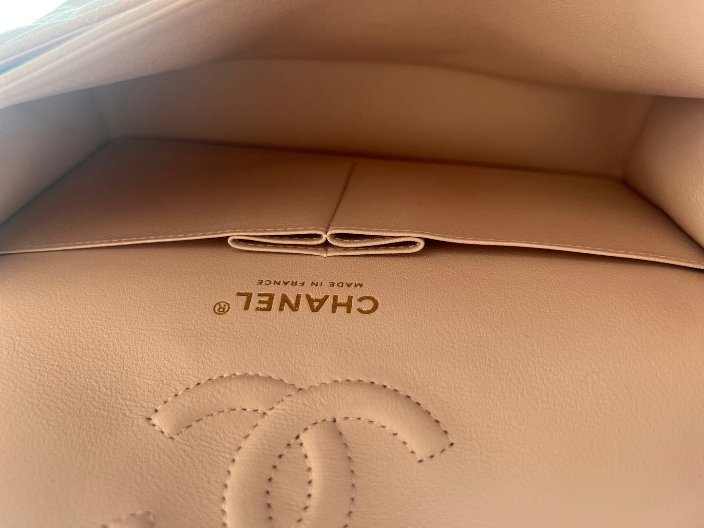 CHANEL 21C LIGHT PINK CAVIAR QUILTED CLASSIC FLAP SMALL LIGHT GOLD HARDWARE