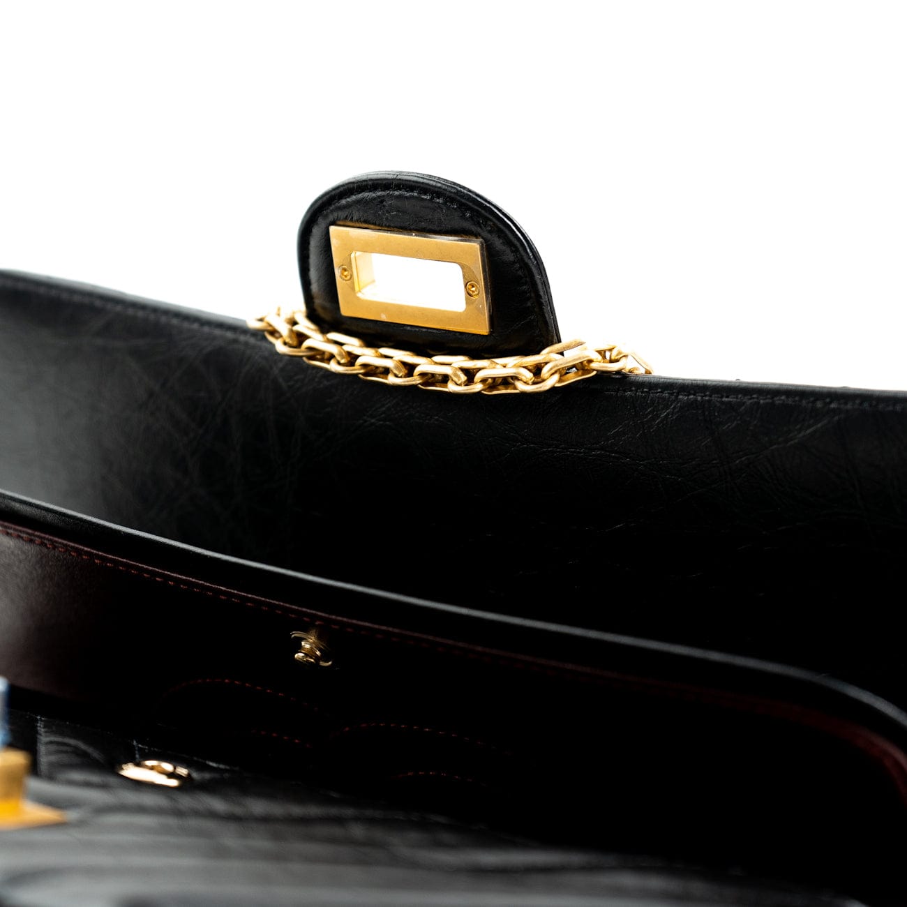 Chanel 21K Reissue 2.55 Black Chevron Aged Calfskin Quilted 225 (Medium) AGHW