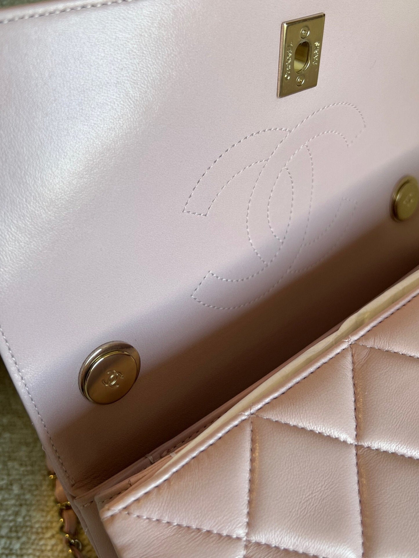 Chanel 21S Small Light Pink Lambskin Quilted Trendy CC LGHW