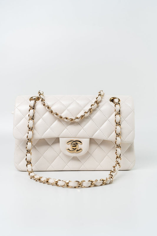 Chanel 21S White Caviar Quilted Classic Flap Small LGHW