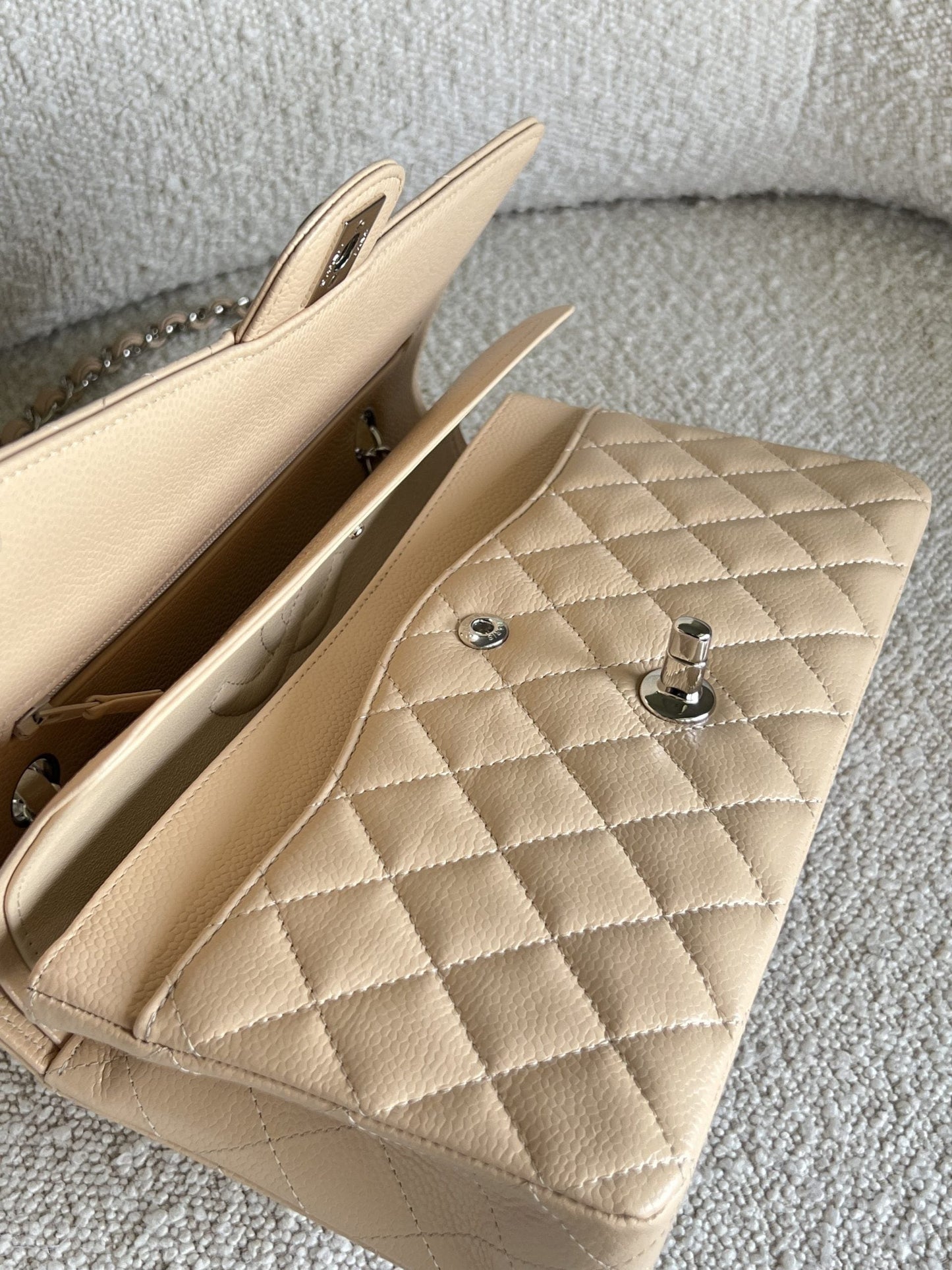 Chanel Beige Clair Caviar Quilted Classic Flap Medium SHW