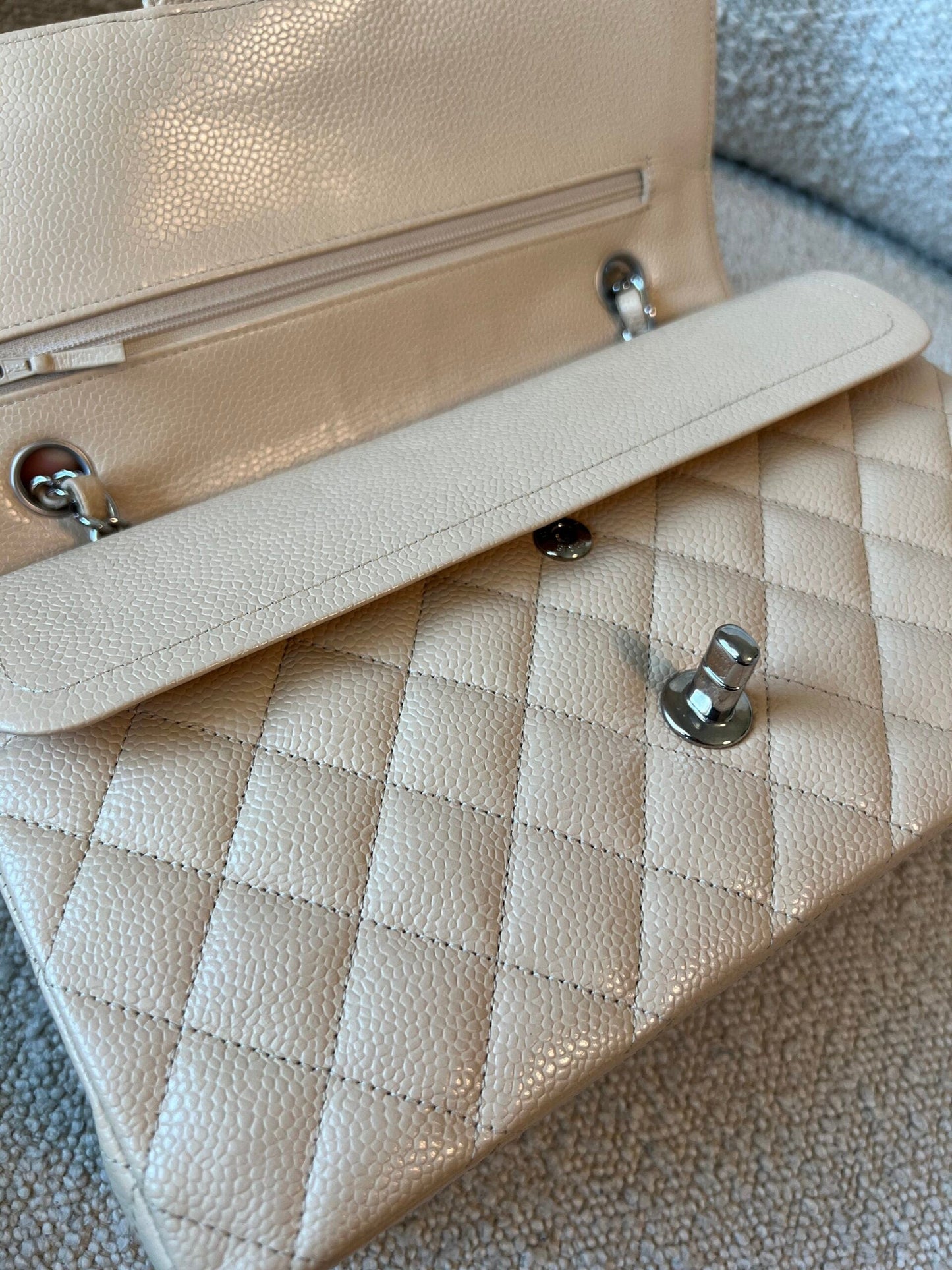 Chanel Beige Clair Caviar Quilted Classic Flap Medium SHW