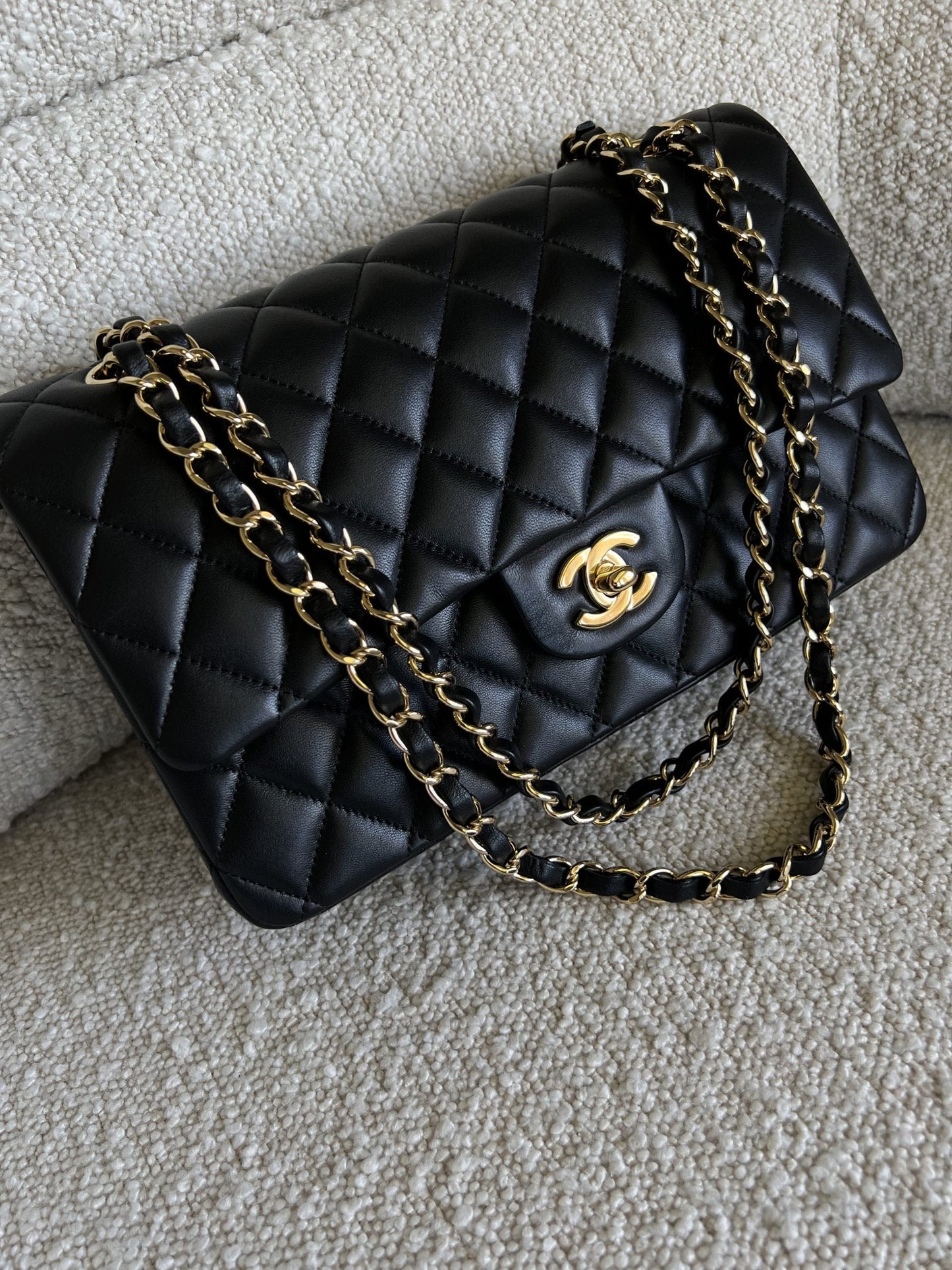 Chanel Black Lambskin Quilted Classic Flap Medium GHW