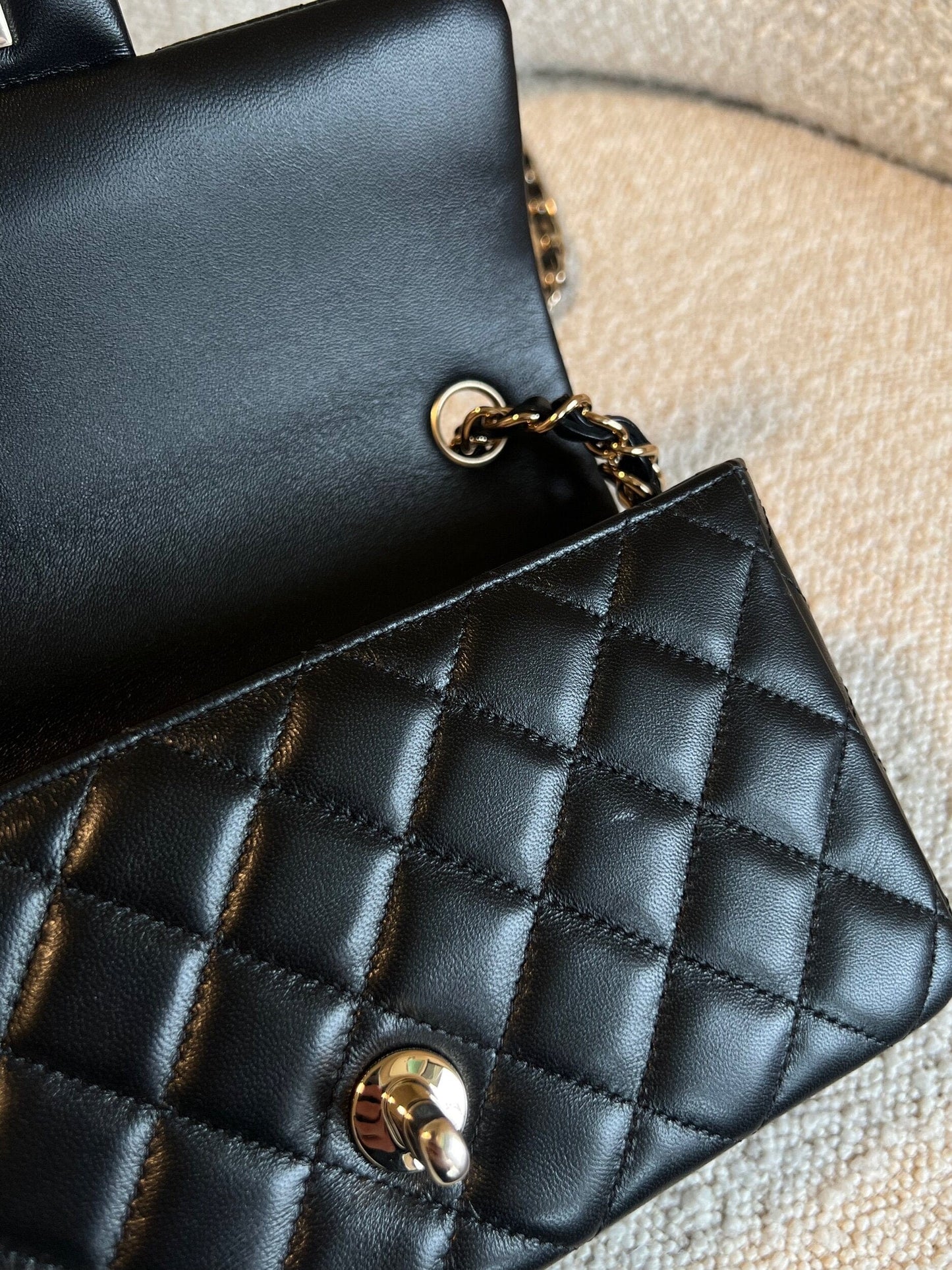 Chanel Black Mini Rectangular Lambskin Quilted Flap LGHW