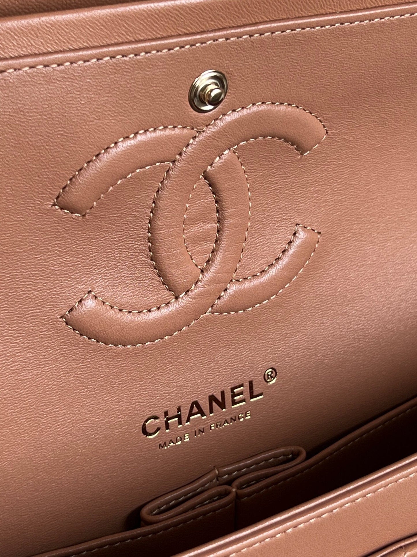 Chanel Caramel Lambskin Quilted Classic Flap Medium LGHW