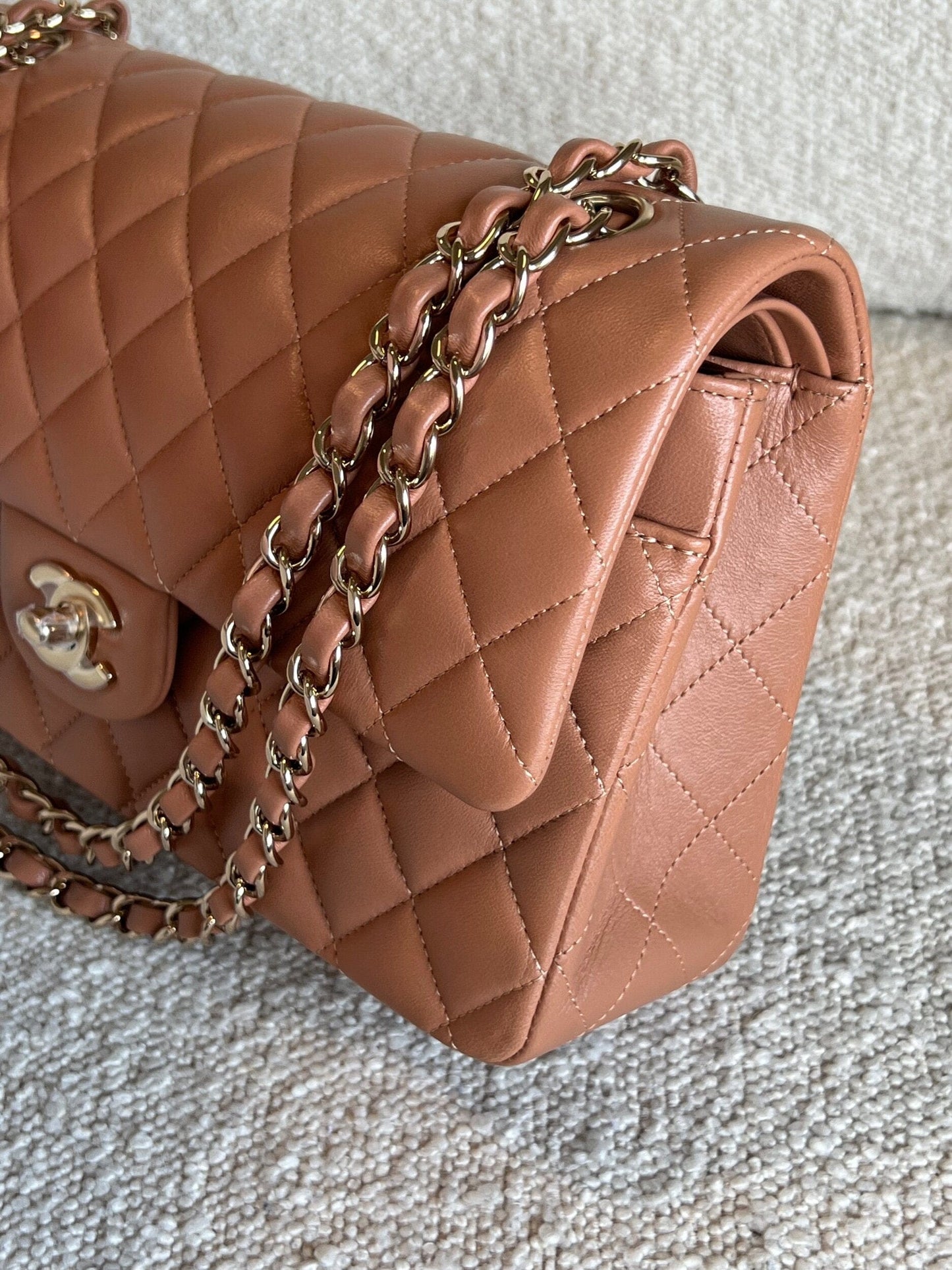 Chanel Caramel Lambskin Quilted Classic Flap Medium LGHW