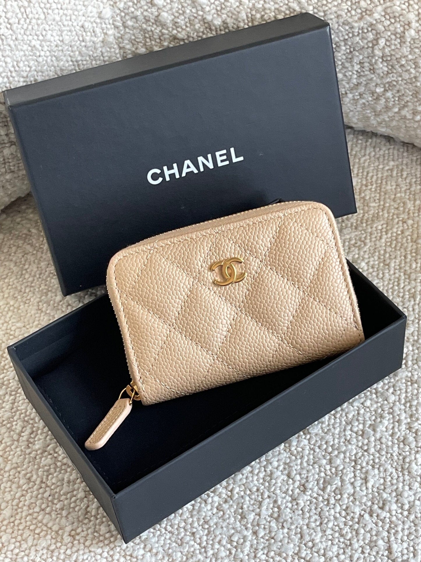 Chanel Classic Zipped Coin Purse Beige